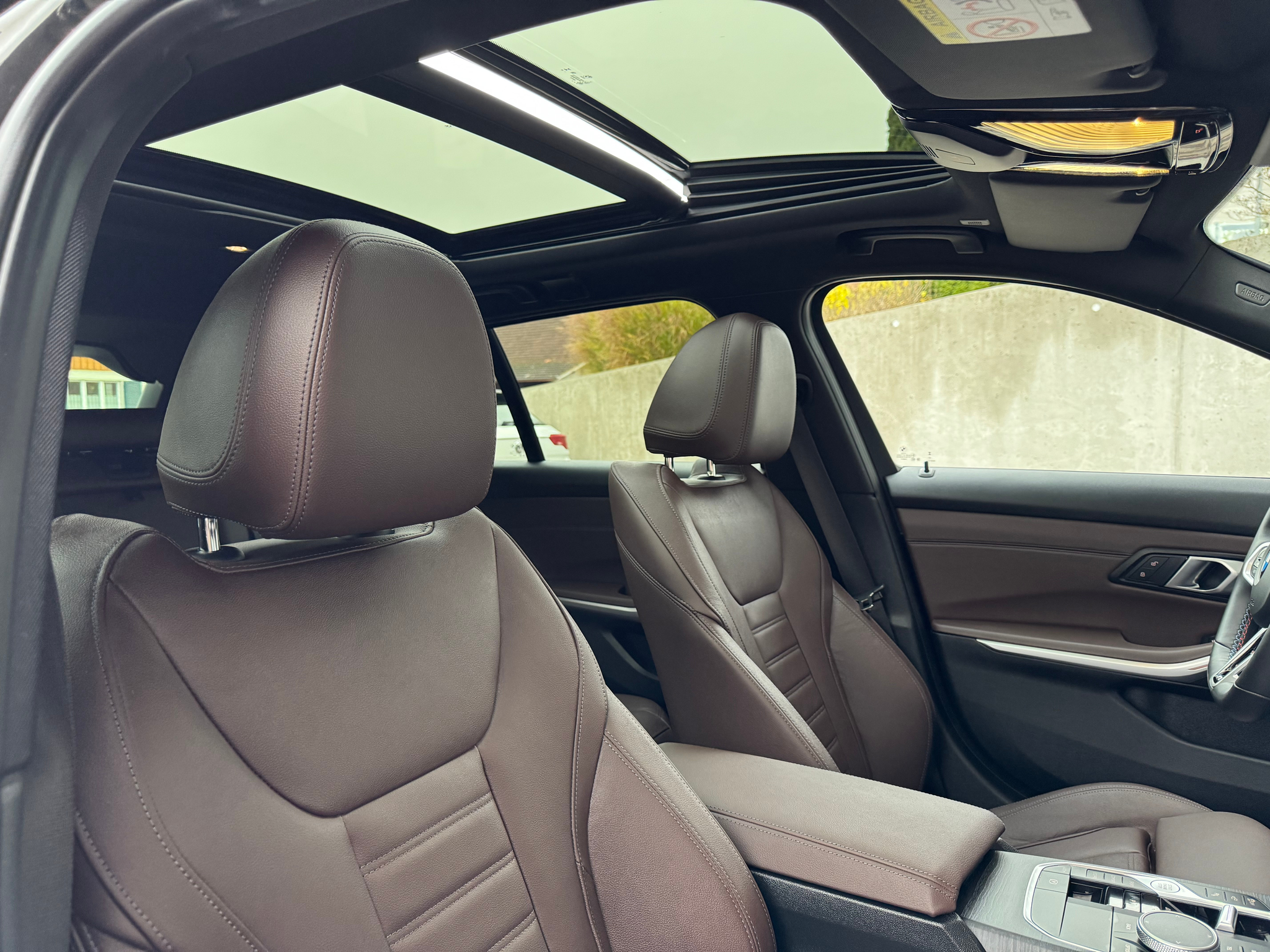 listing desktop thumbnail image 26