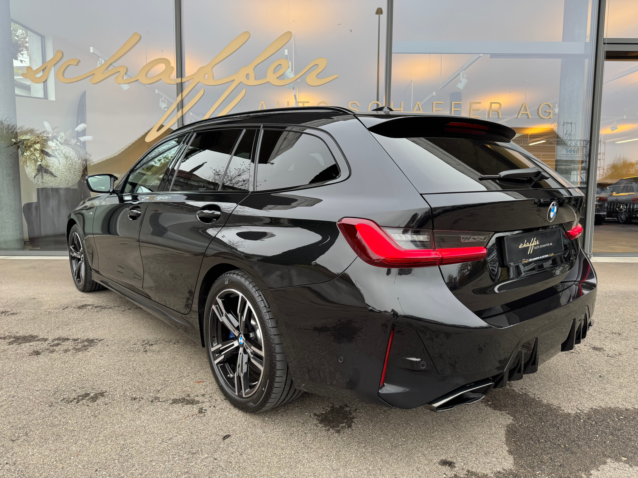 listing desktop thumbnail image 7