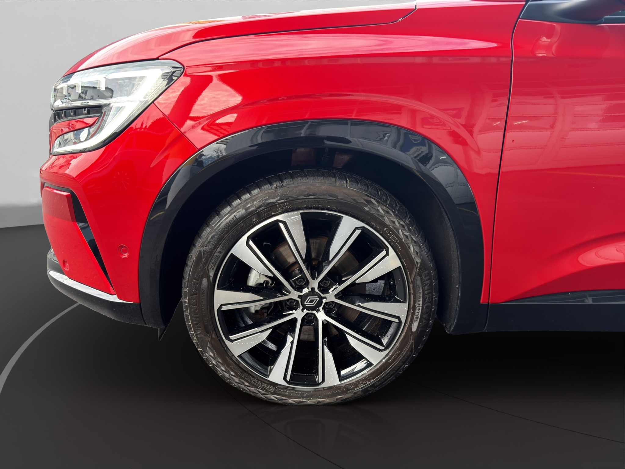 listing desktop thumbnail image 9