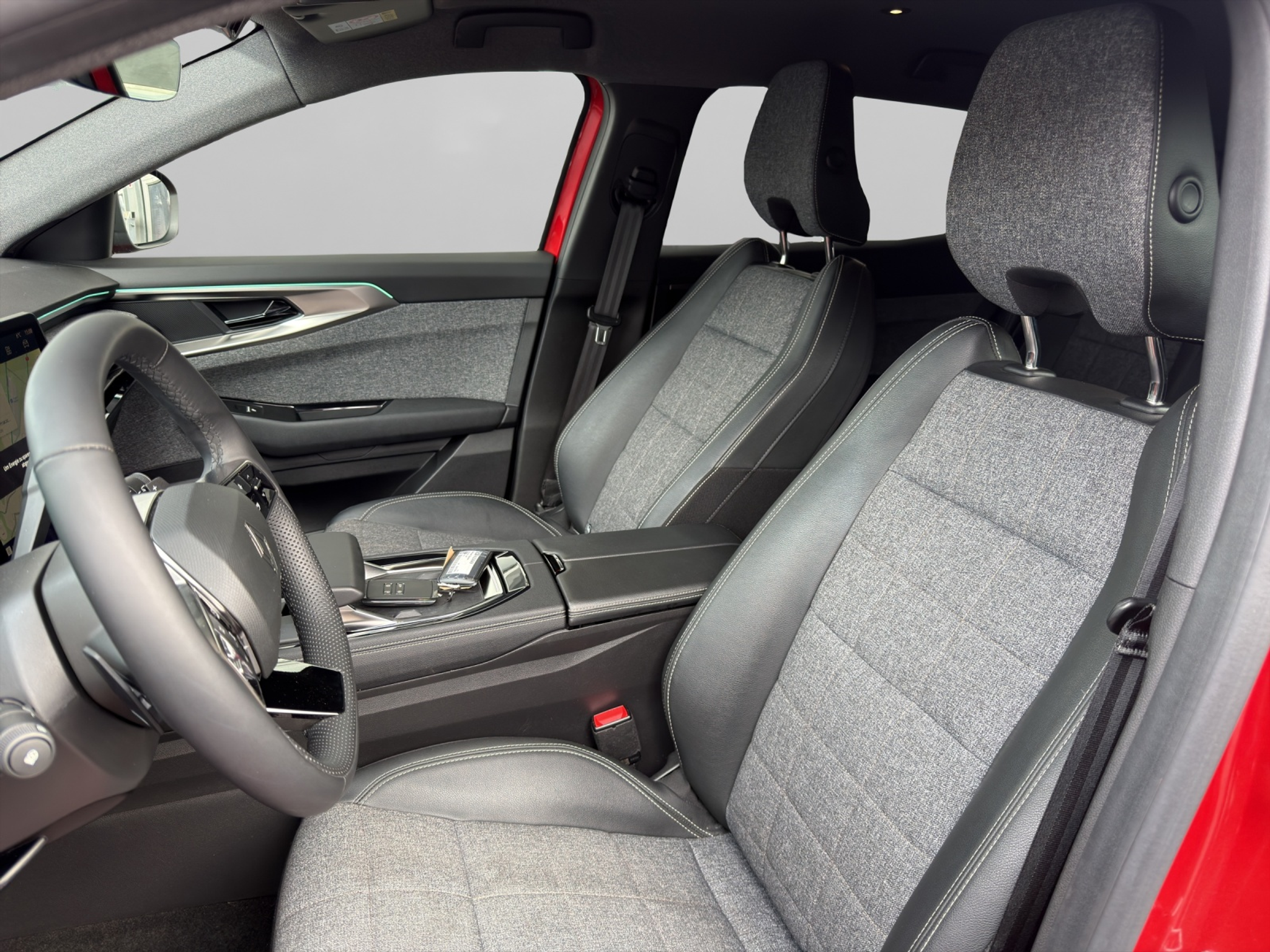 listing desktop thumbnail image 6