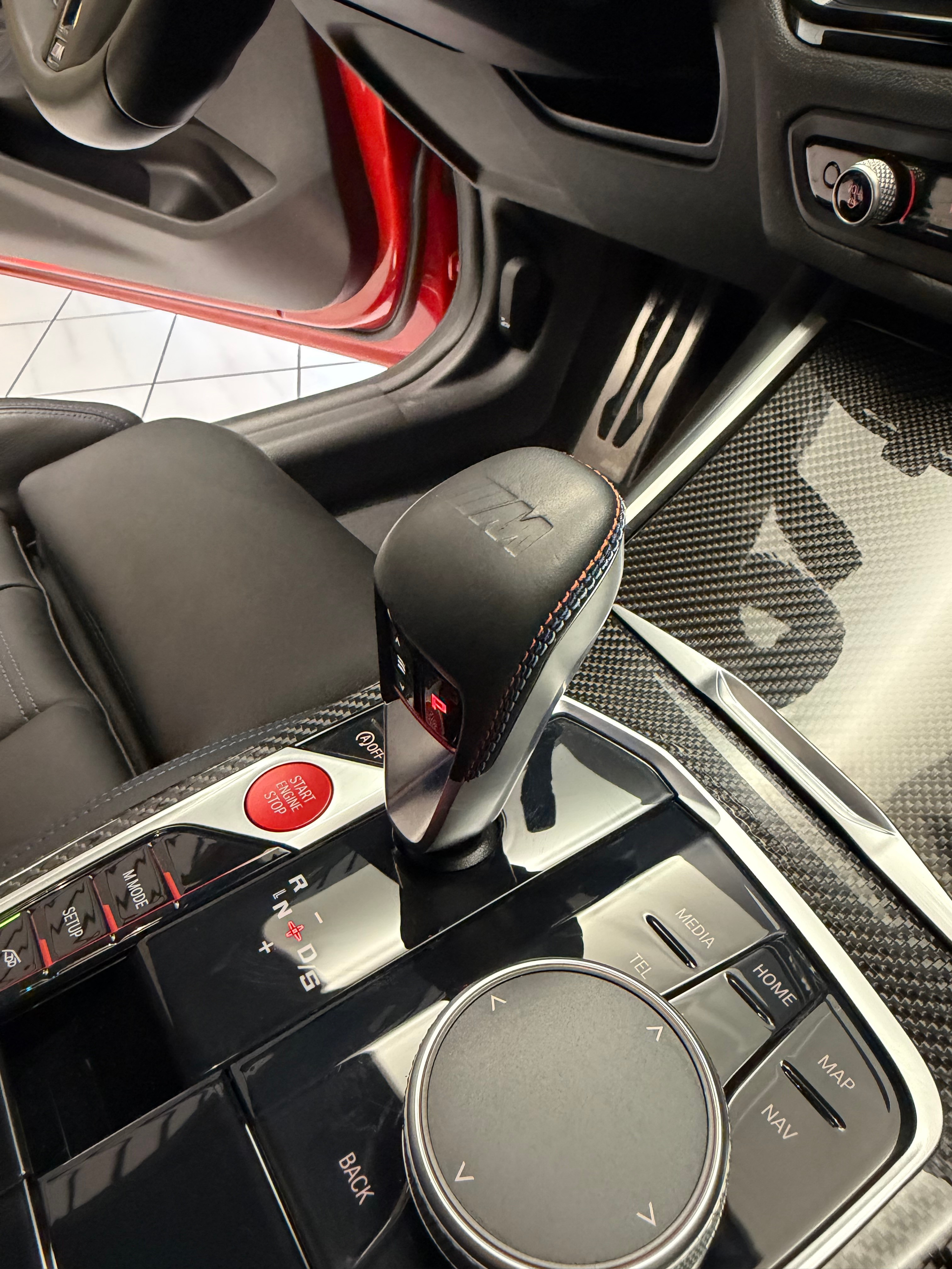 listing desktop thumbnail image 12