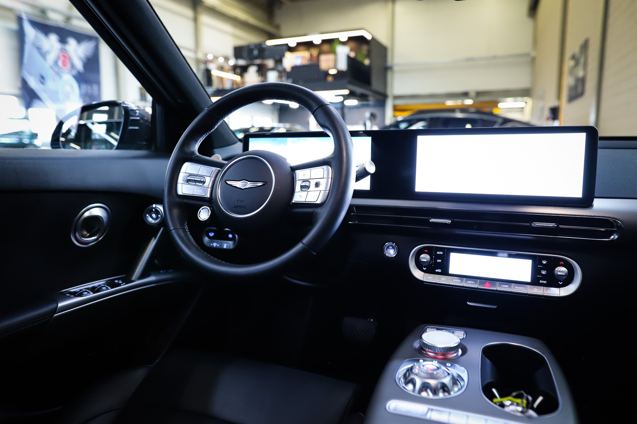 listing desktop thumbnail image 17