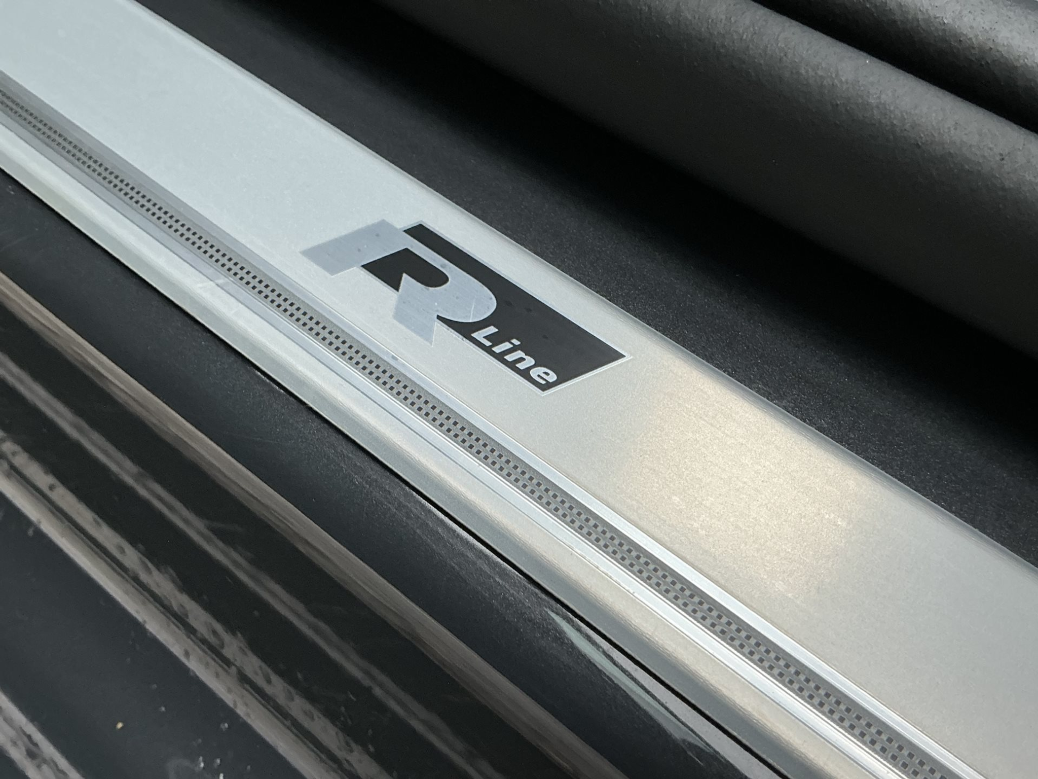 listing desktop thumbnail image 24