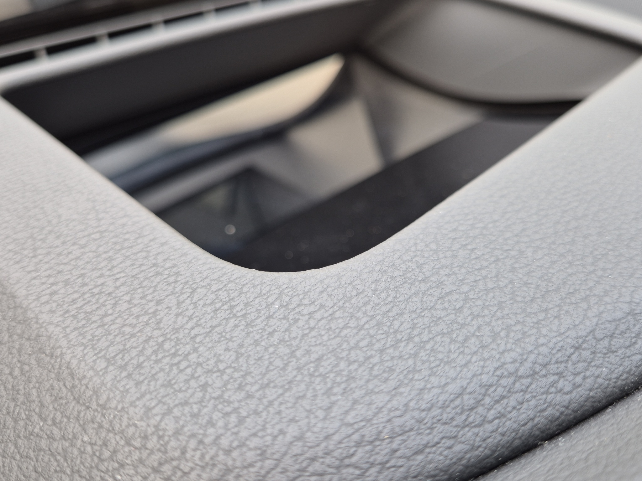 listing desktop thumbnail image 12