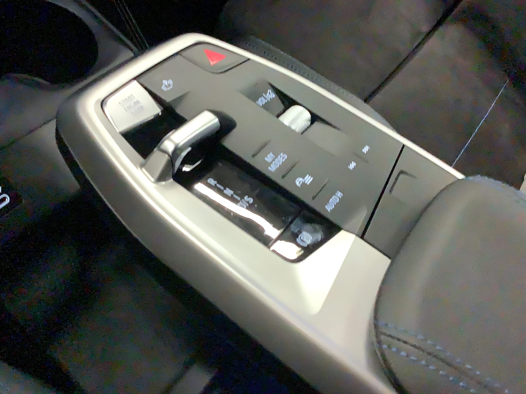 listing desktop thumbnail image 19