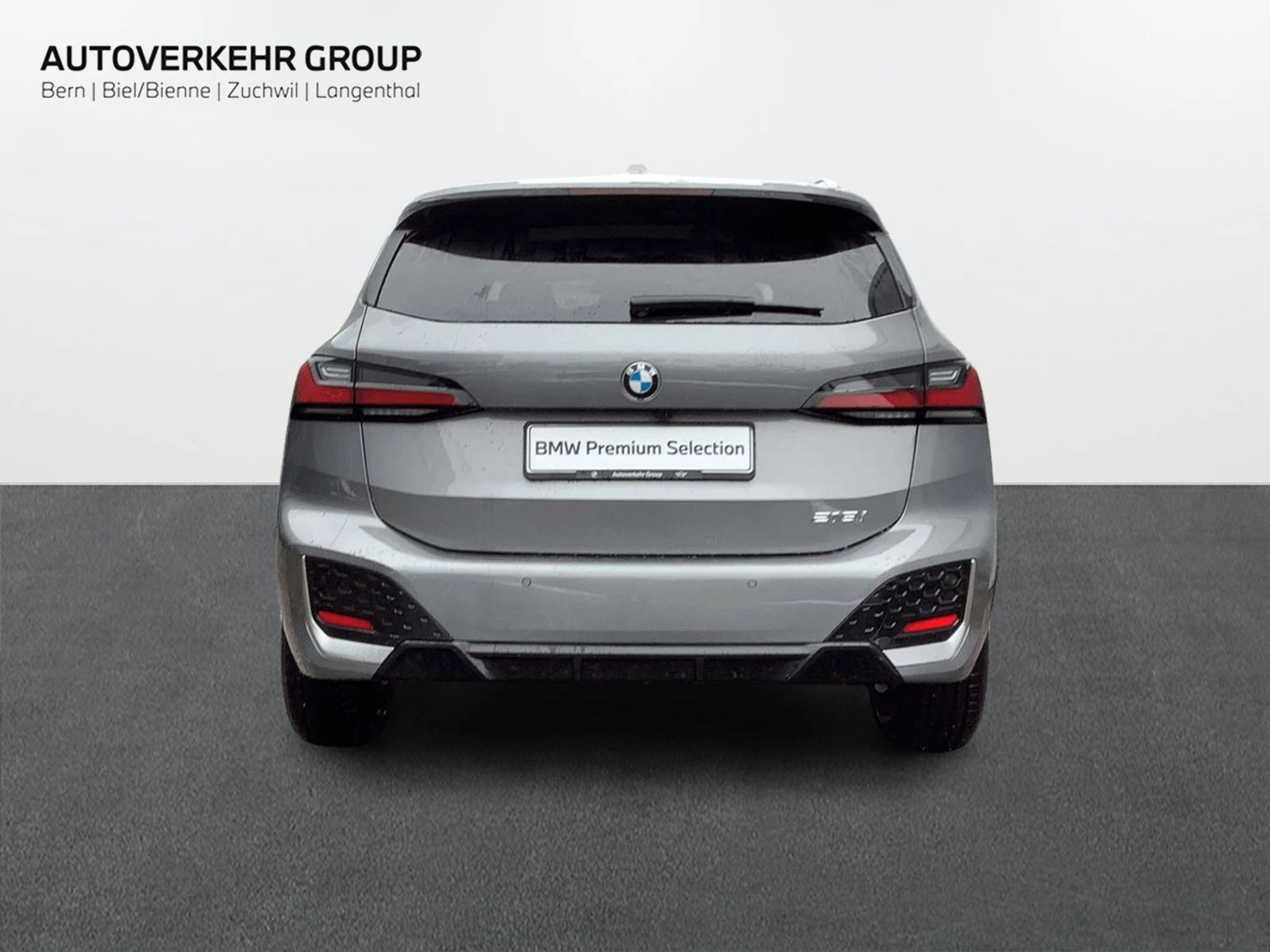 listing desktop thumbnail image 4