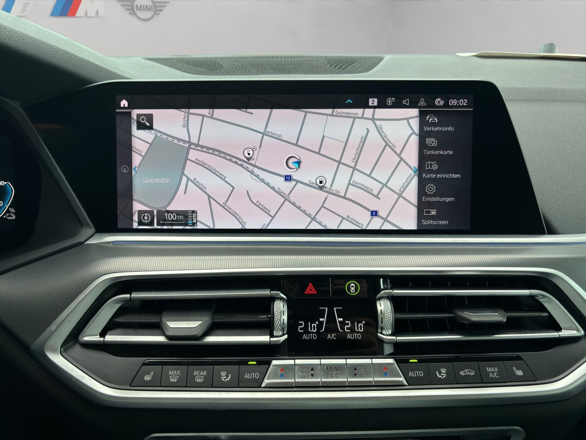 listing desktop thumbnail image 9