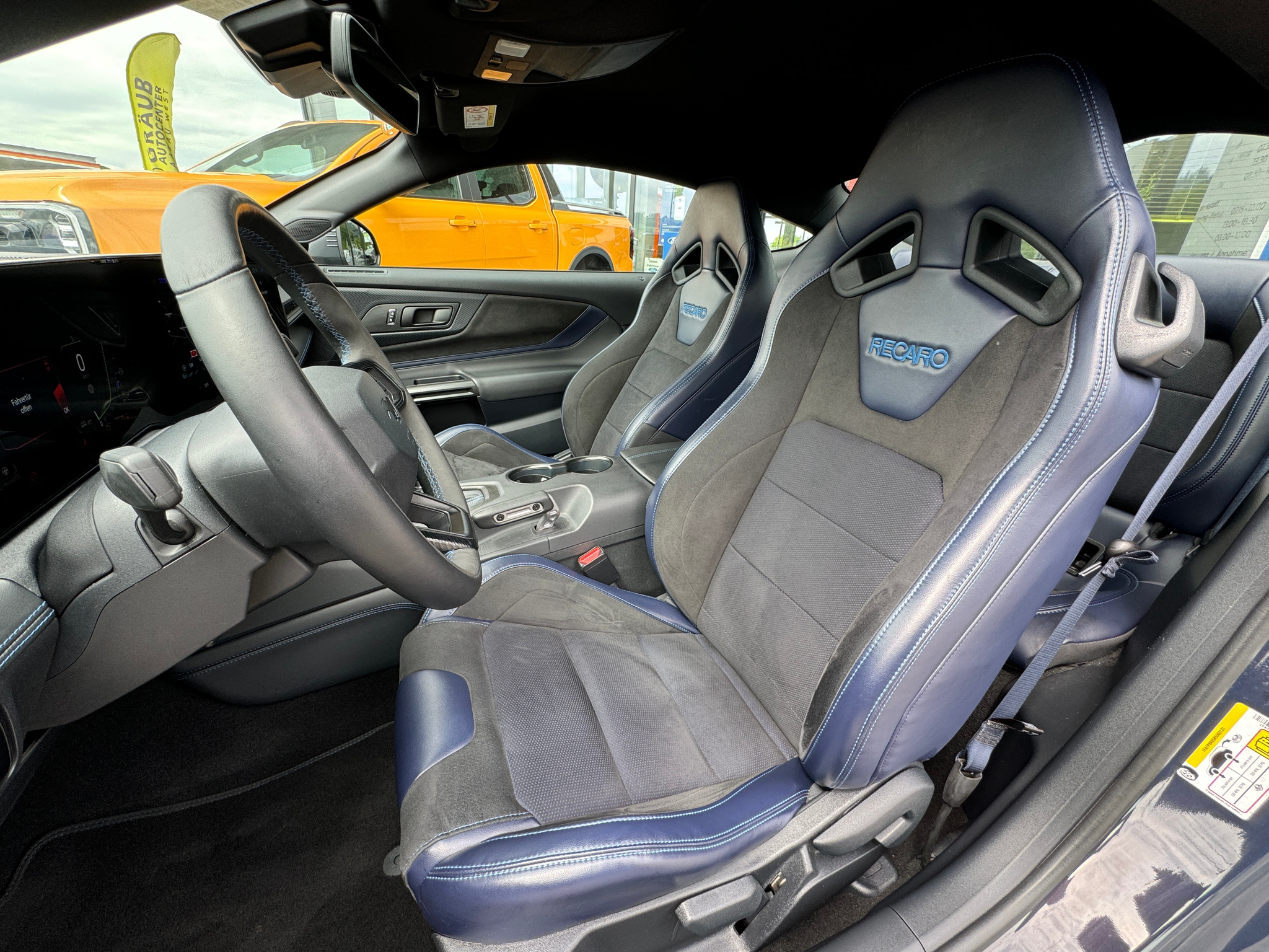 listing desktop thumbnail image 12