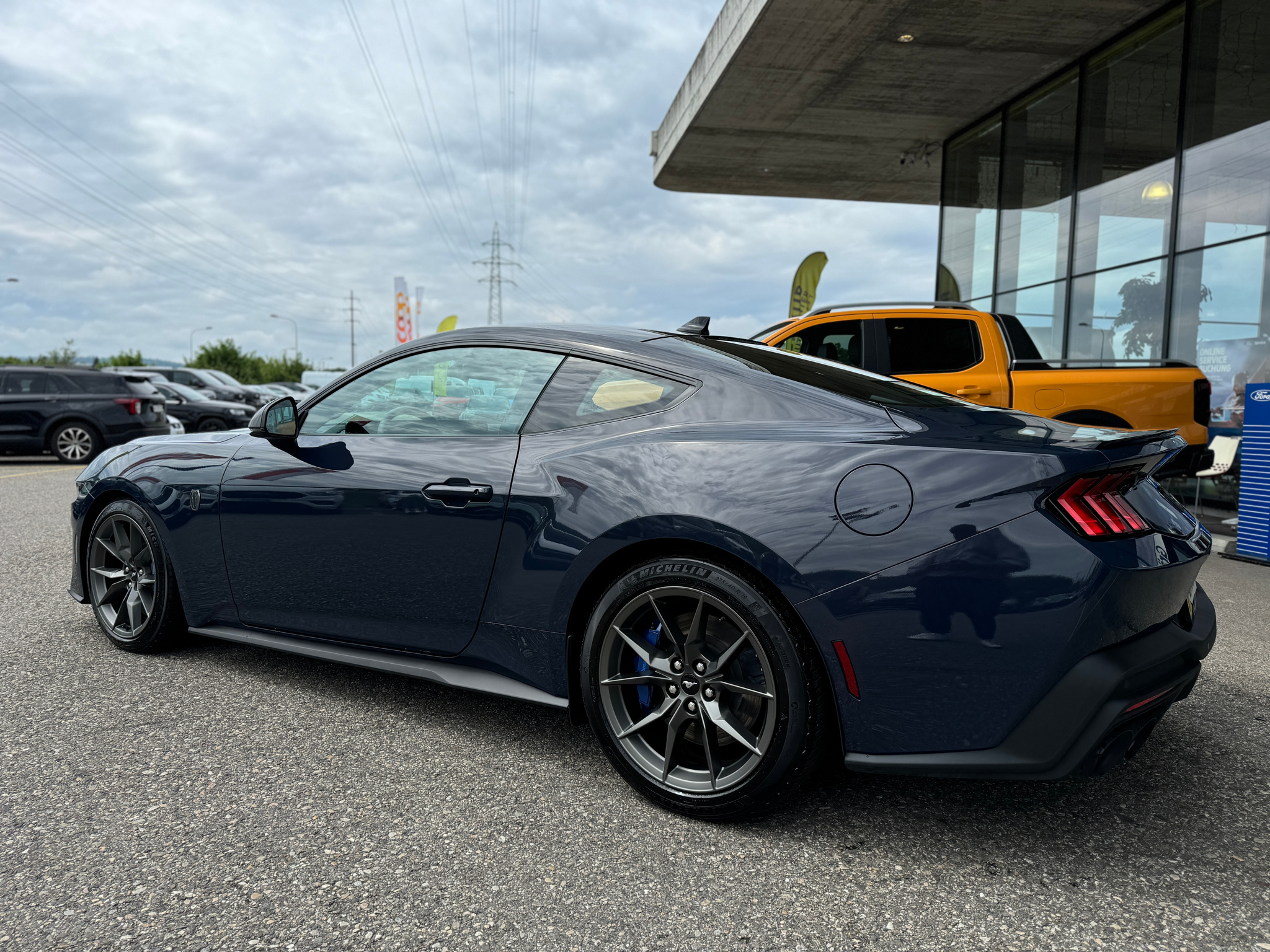 listing desktop thumbnail image 8