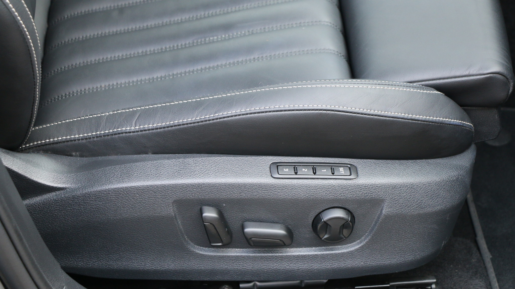 listing desktop thumbnail image 29