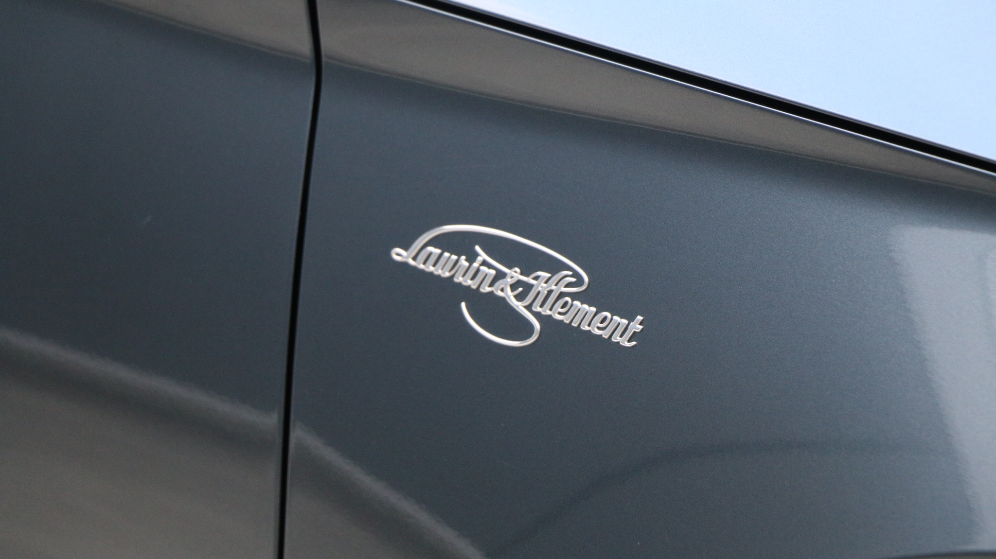 listing desktop thumbnail image 31