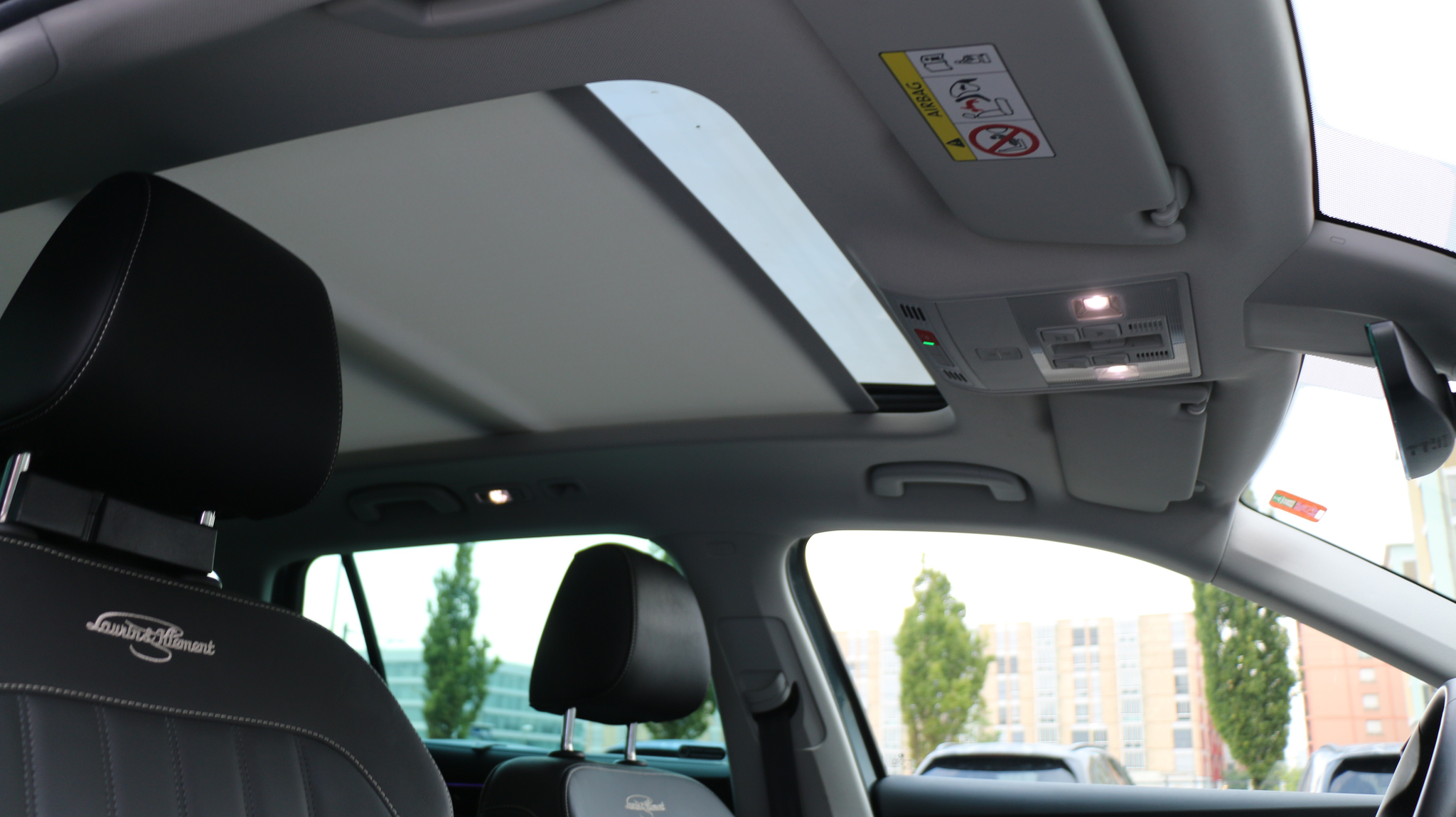 listing desktop thumbnail image 27