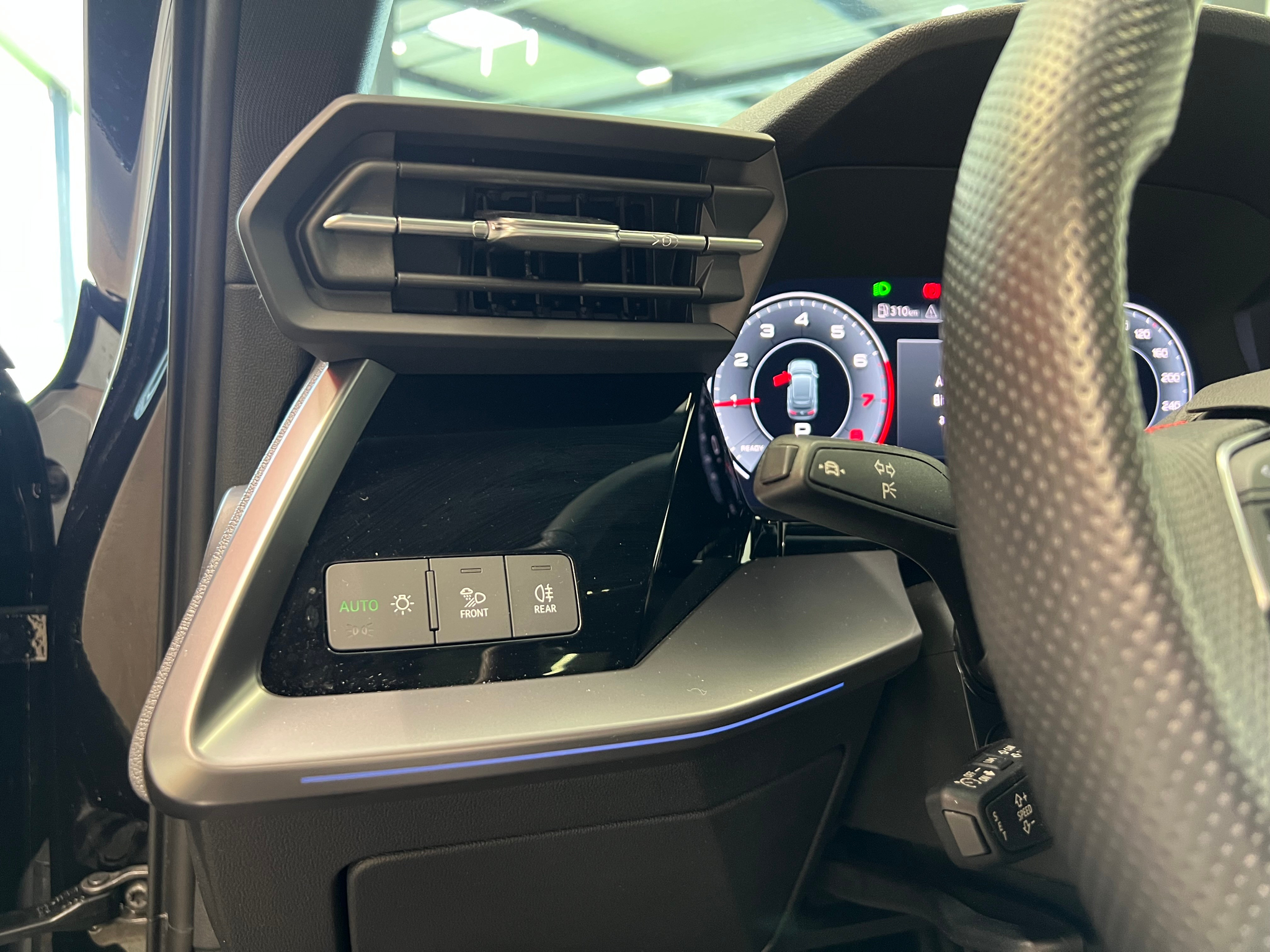 listing desktop thumbnail image 29