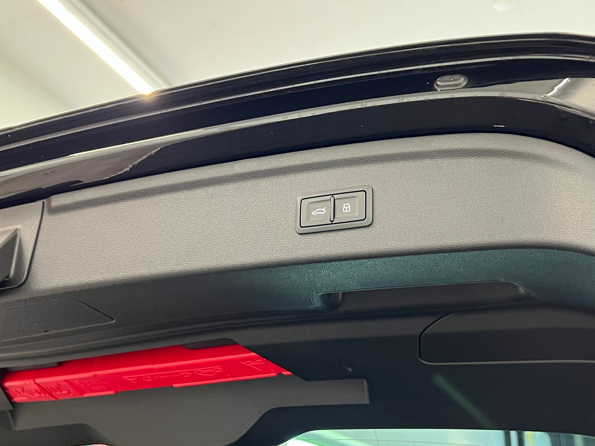 listing desktop thumbnail image 10