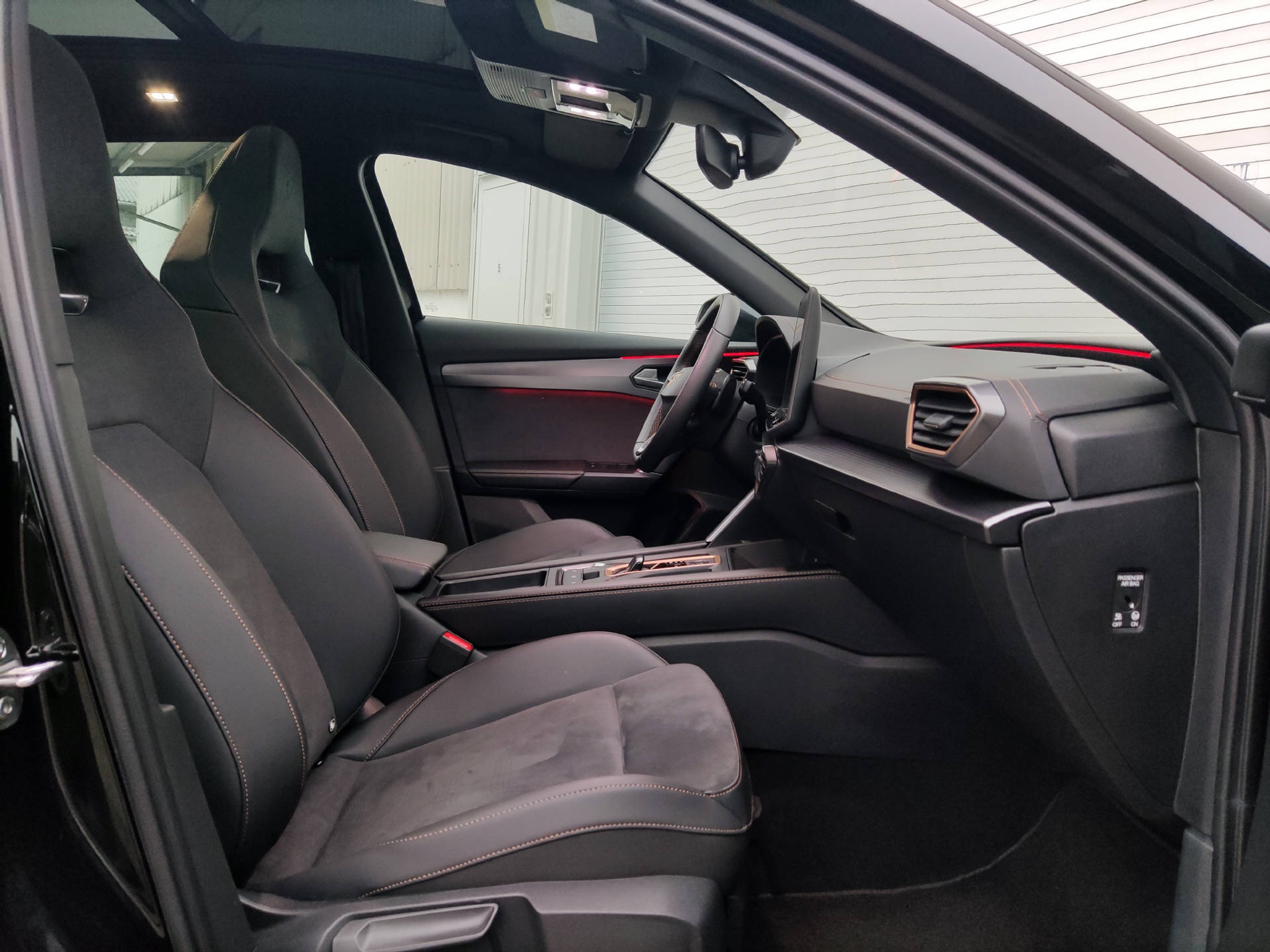 listing desktop thumbnail image 10