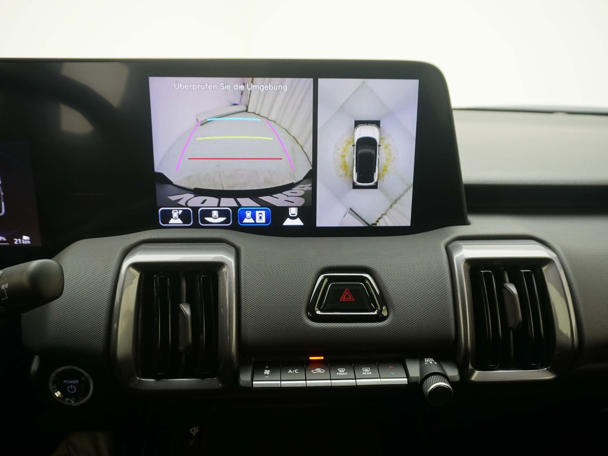 listing desktop thumbnail image 14