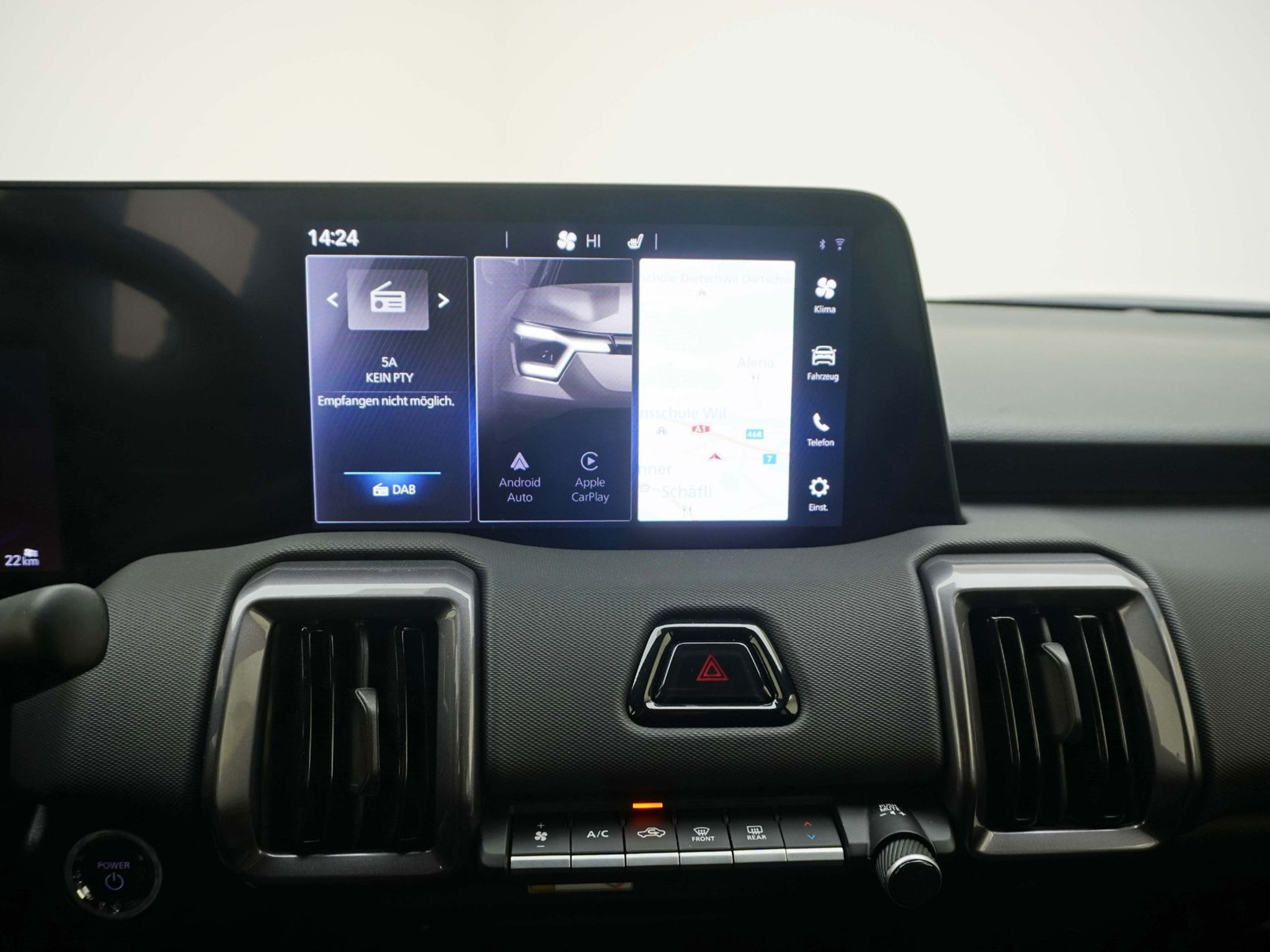 listing desktop thumbnail image 12