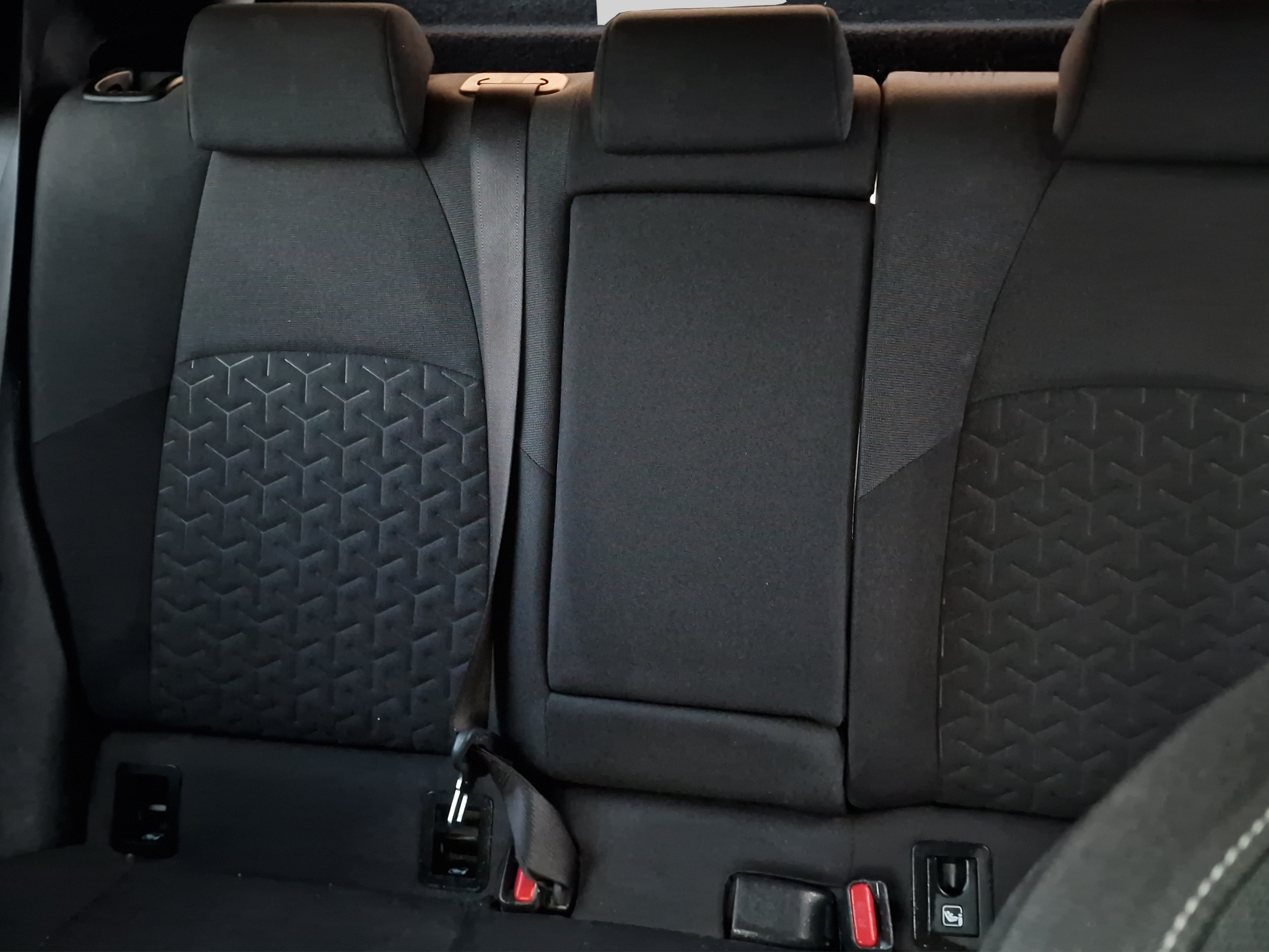 listing desktop thumbnail image 10