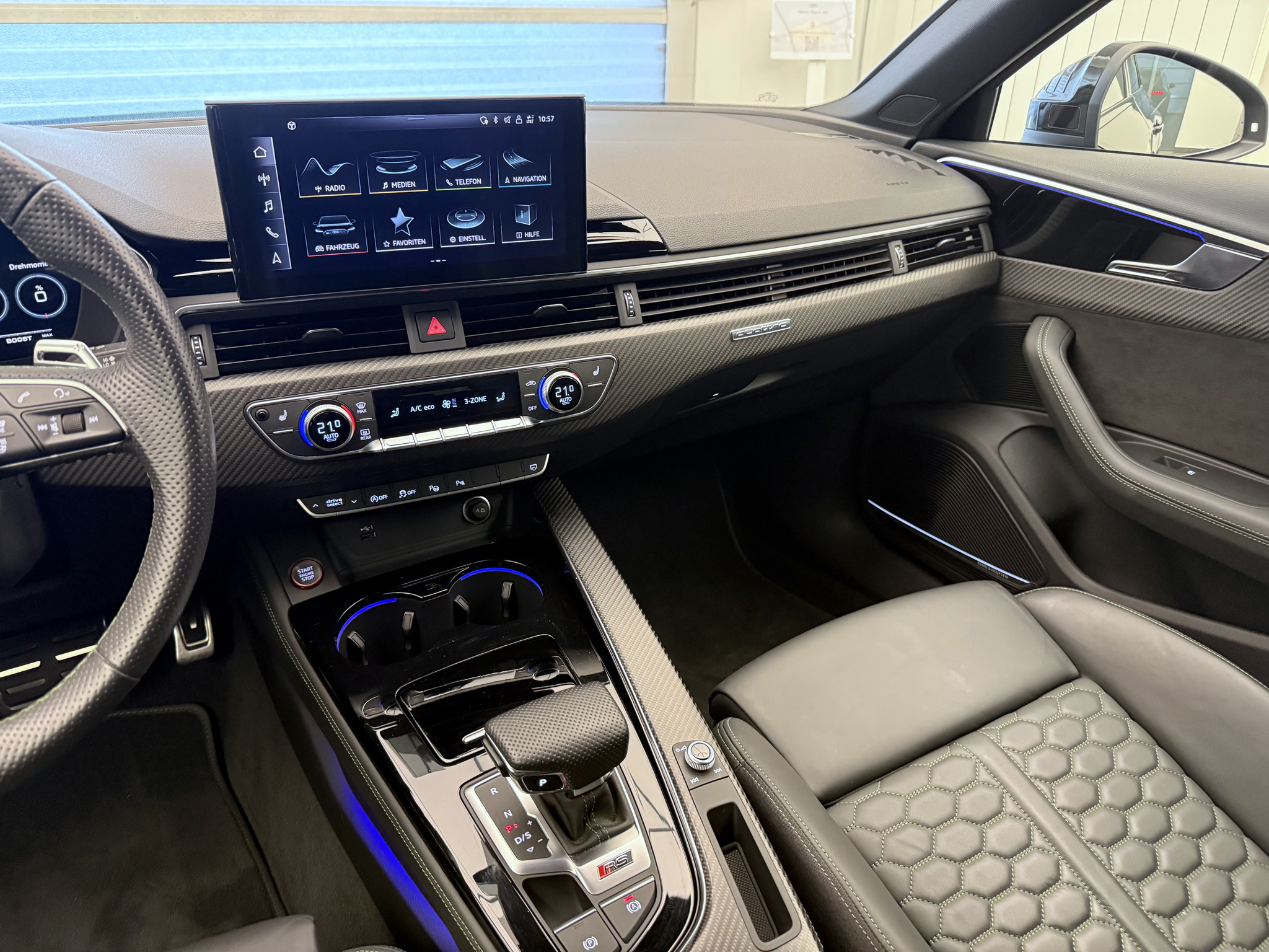 listing desktop thumbnail image 19