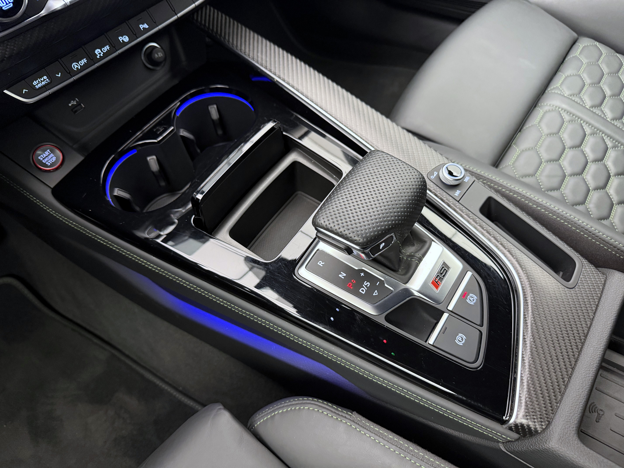 listing desktop thumbnail image 14