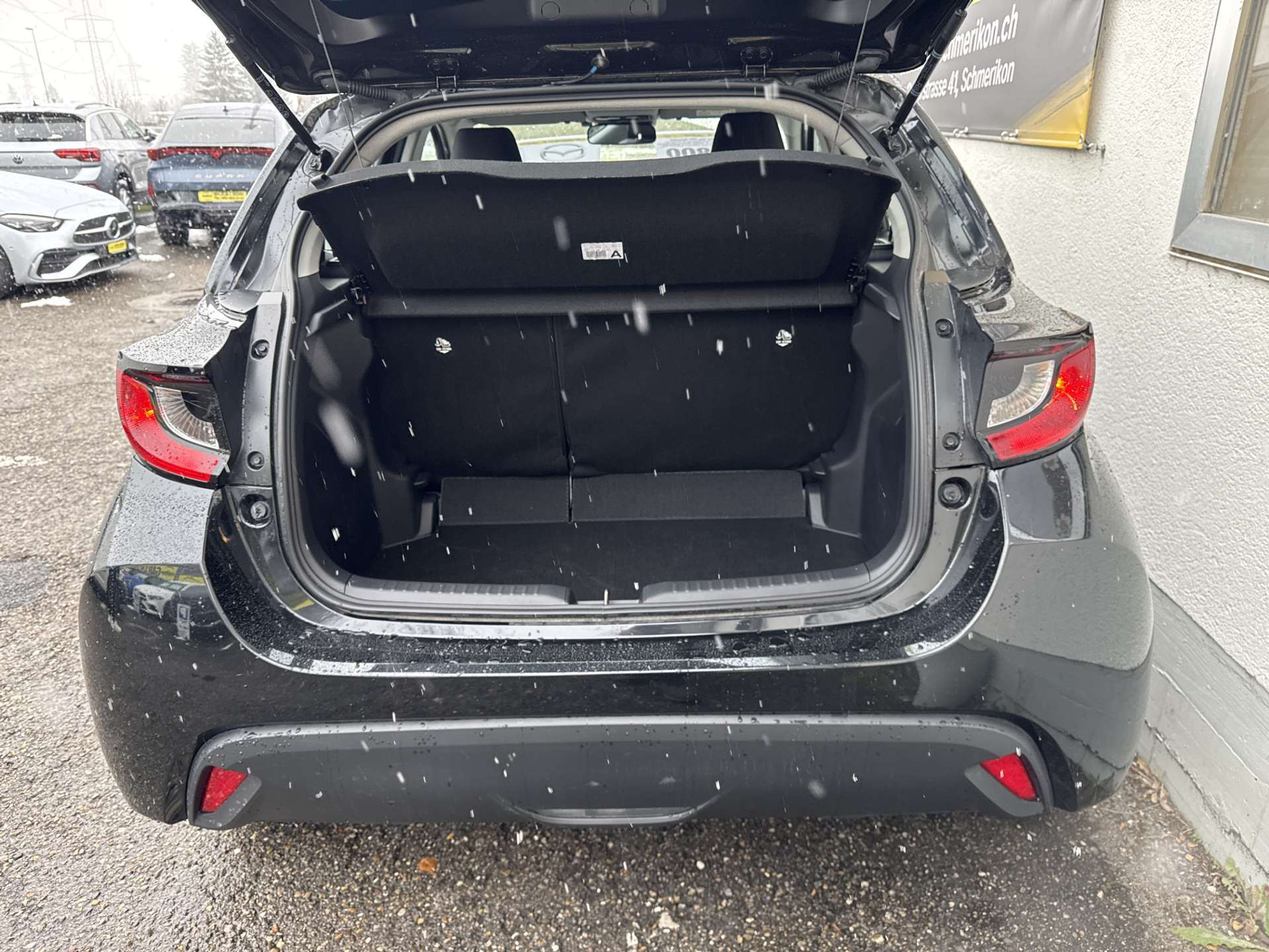 listing desktop thumbnail image 8