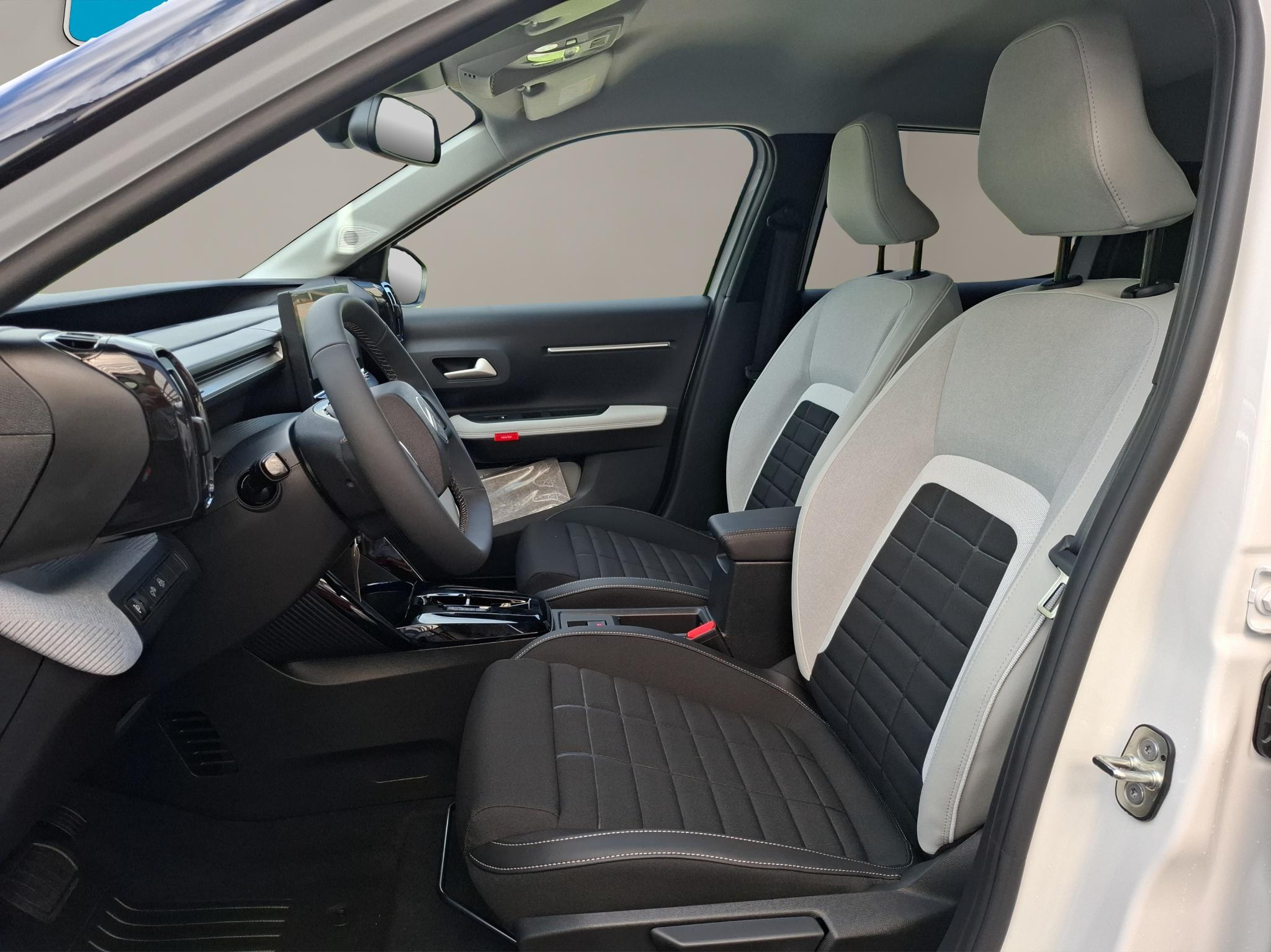 listing desktop thumbnail image 3