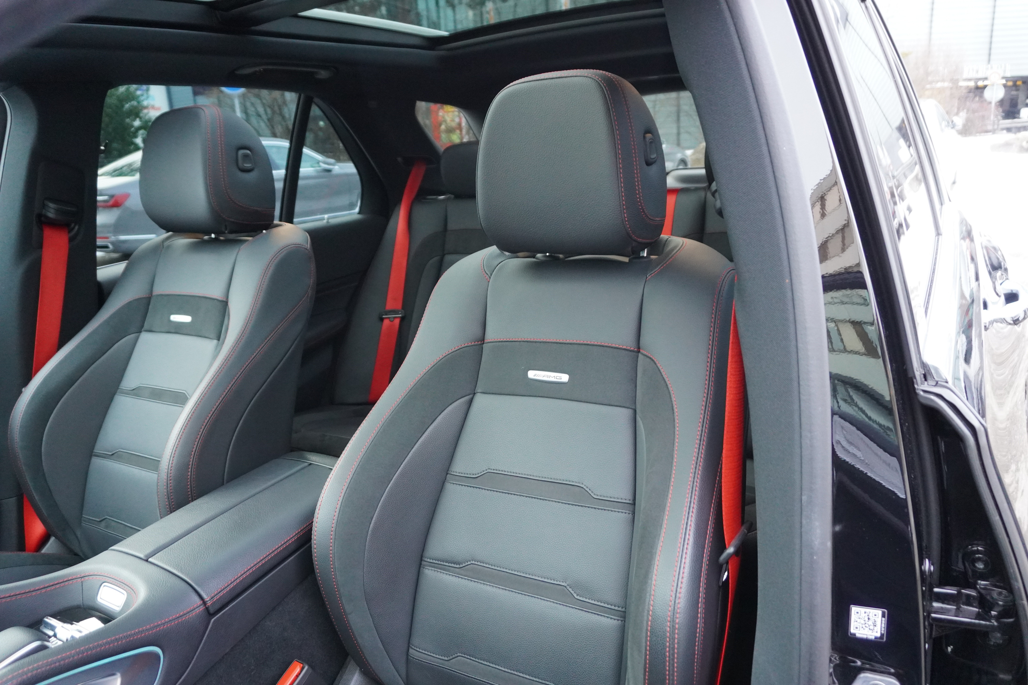 listing desktop thumbnail image 16