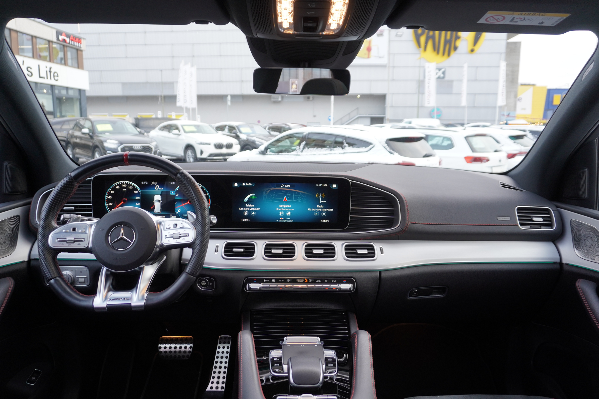 listing desktop thumbnail image 18