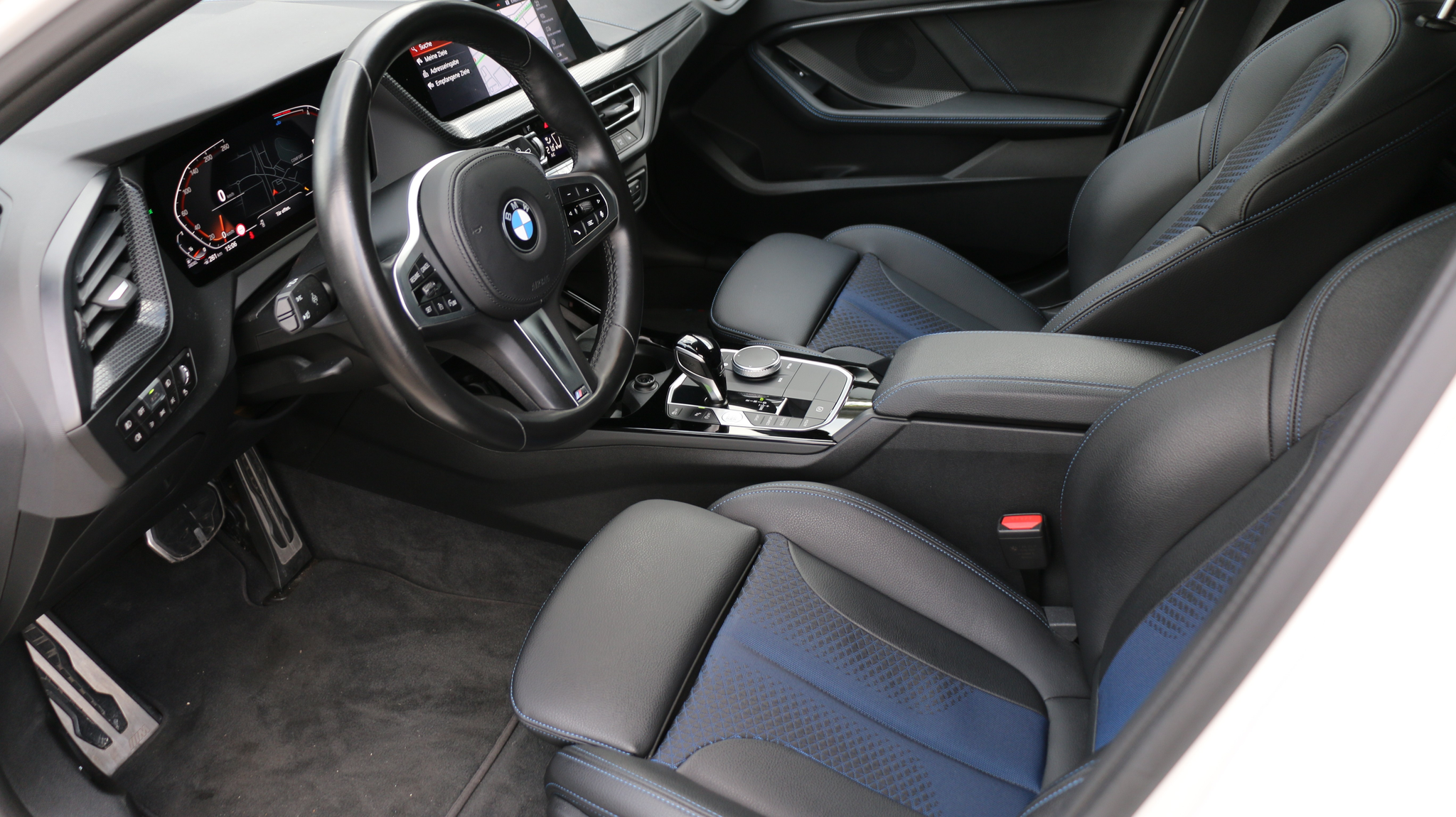 listing desktop thumbnail image 12