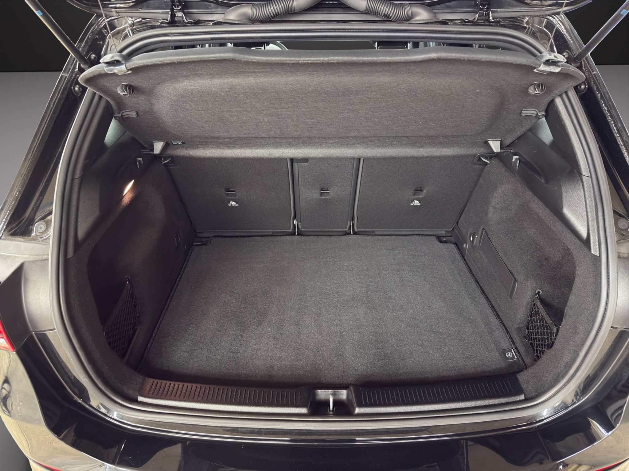 listing desktop thumbnail image 8