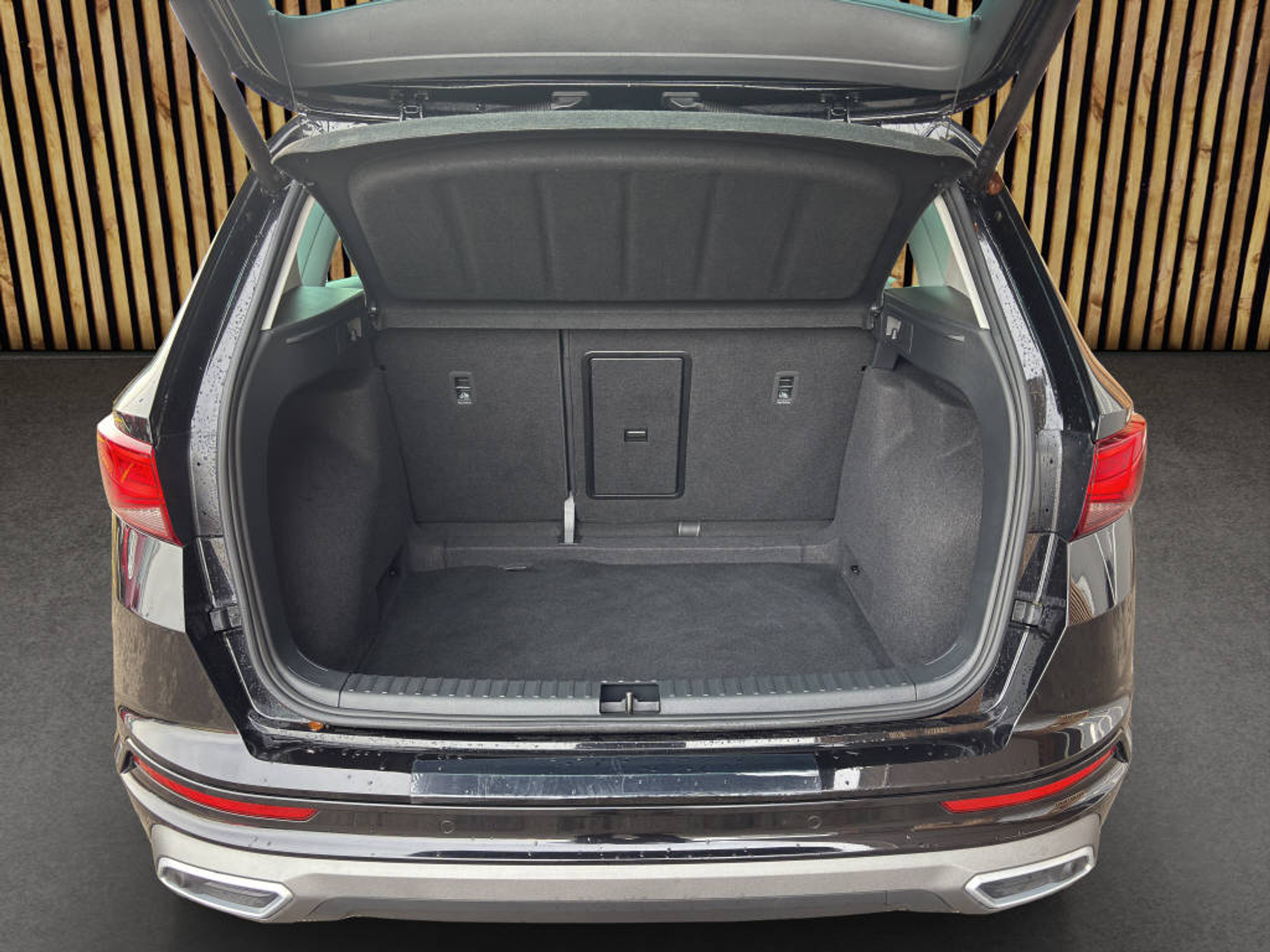 listing desktop thumbnail image 14