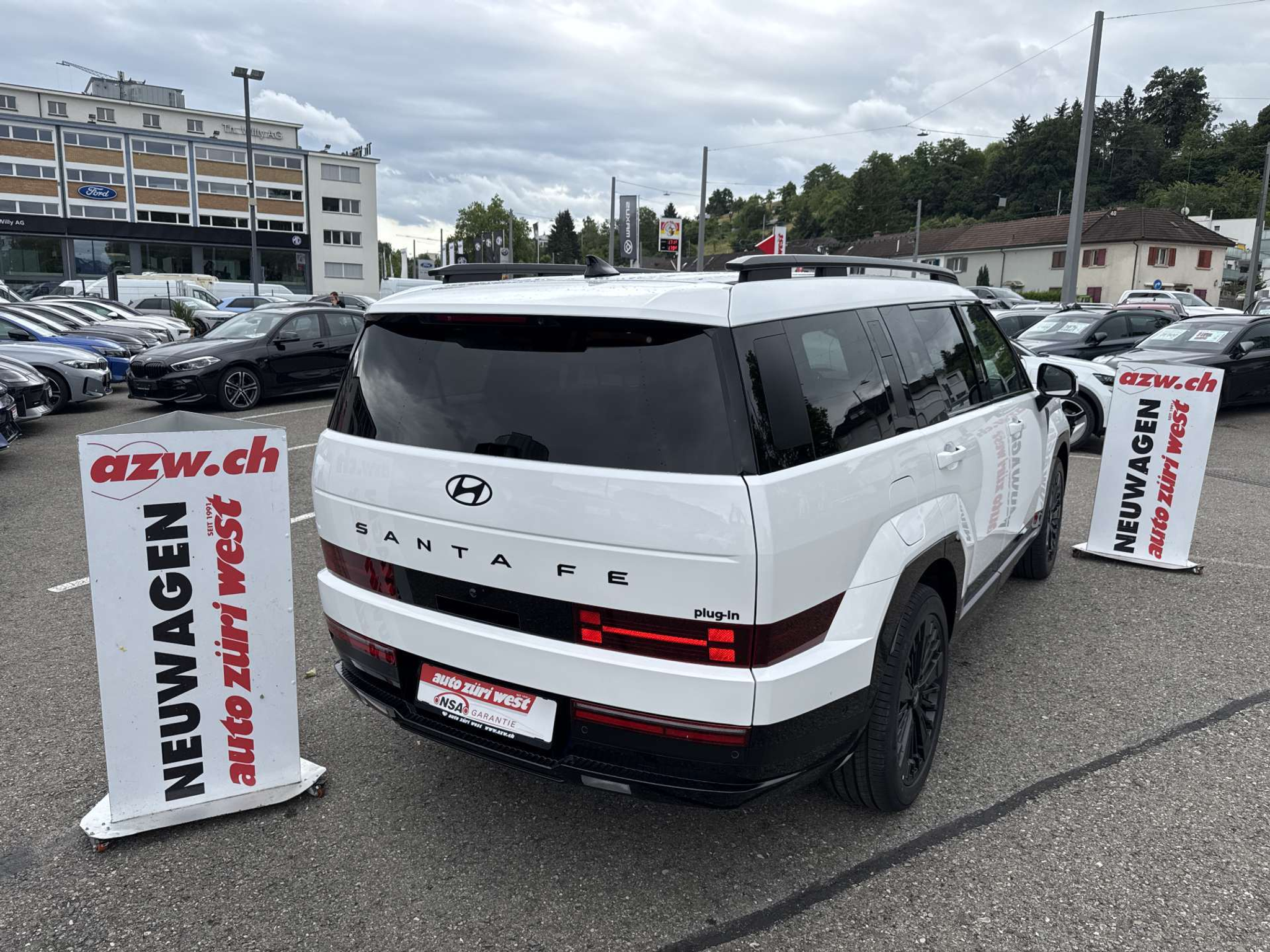 listing desktop thumbnail image 2