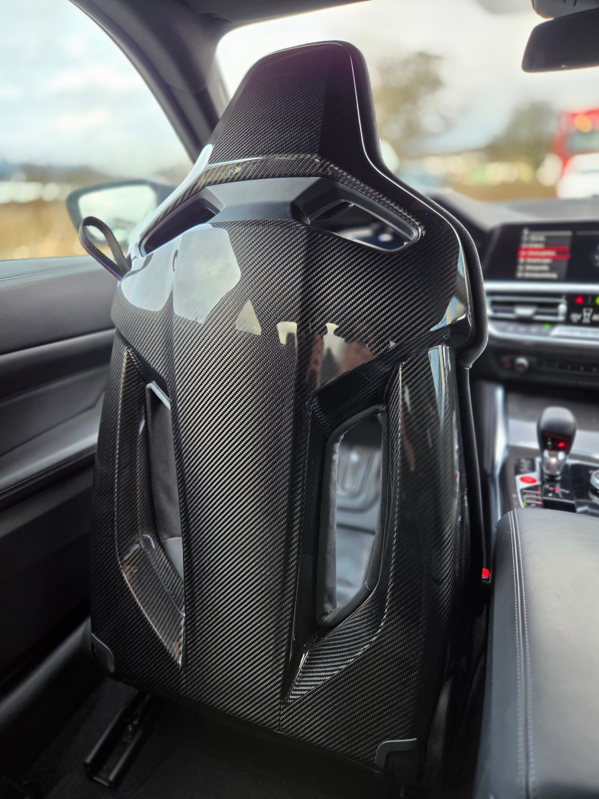 listing desktop thumbnail image 9