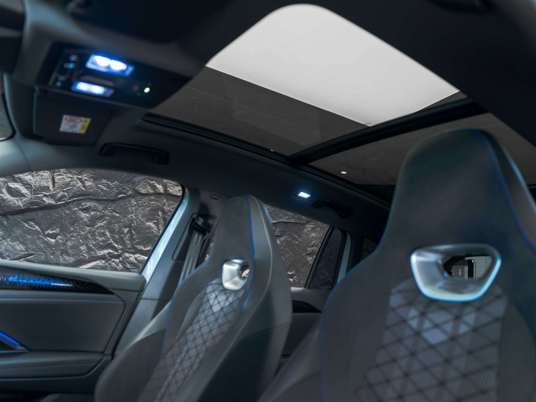 listing desktop thumbnail image 11