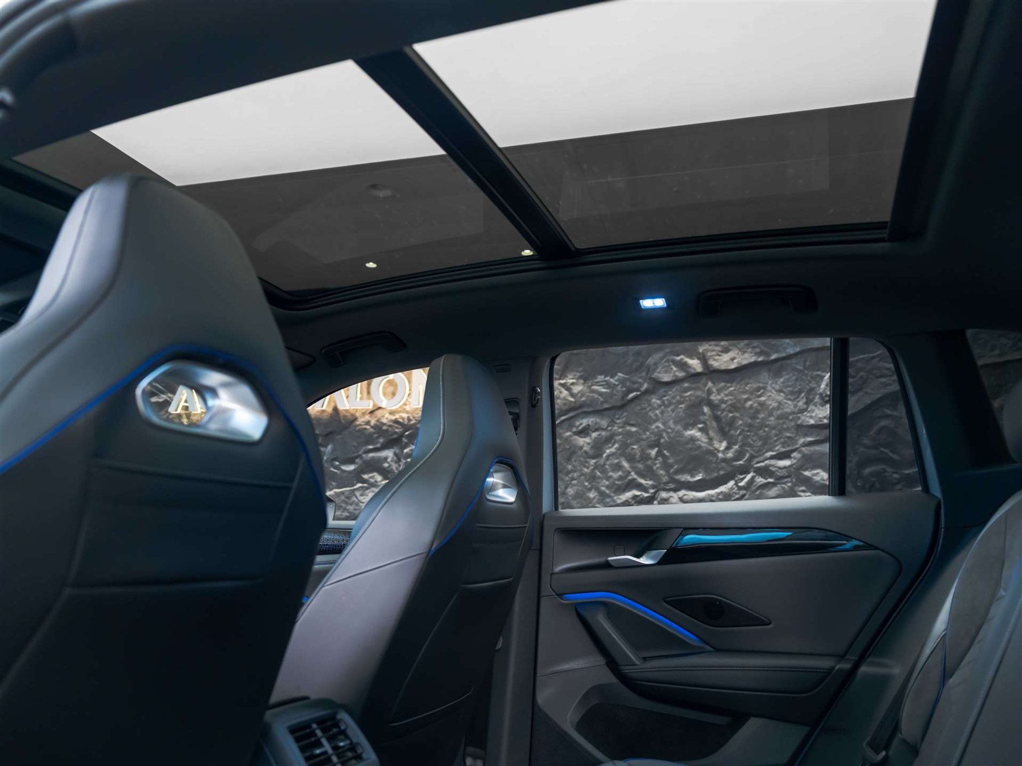 listing desktop thumbnail image 13