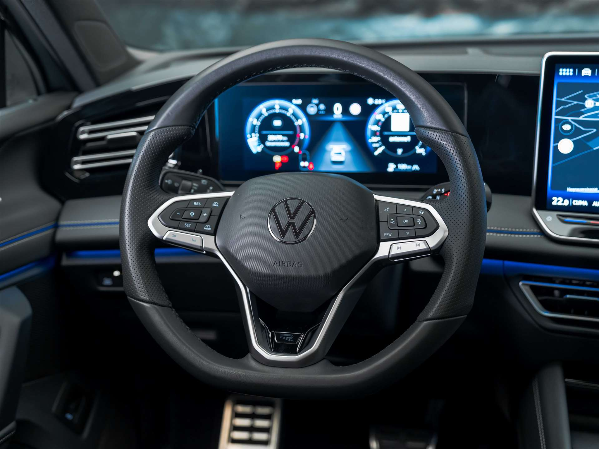 listing desktop thumbnail image 30