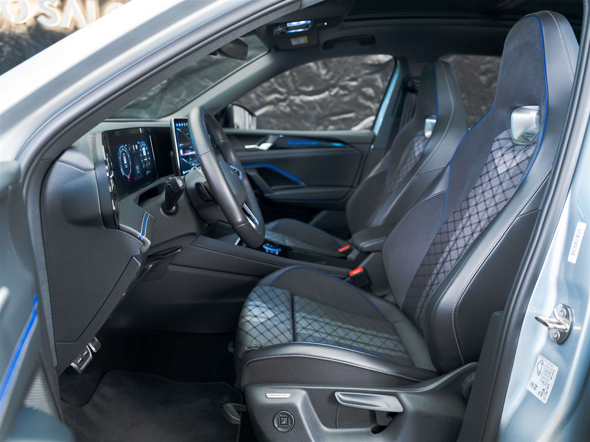 listing desktop thumbnail image 9