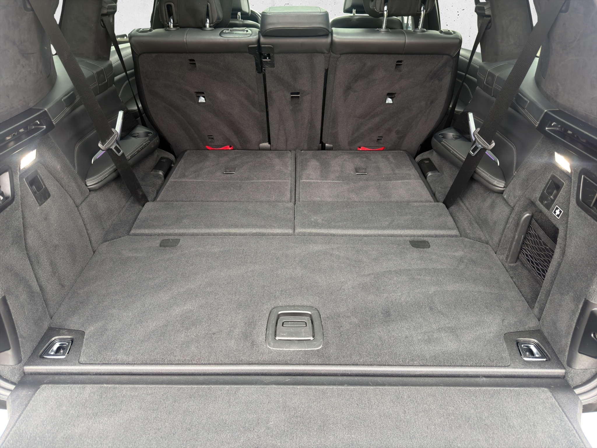 listing desktop thumbnail image 14