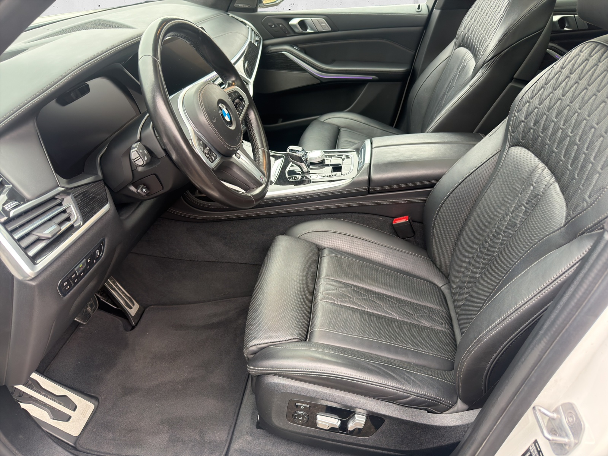 listing desktop thumbnail image 9