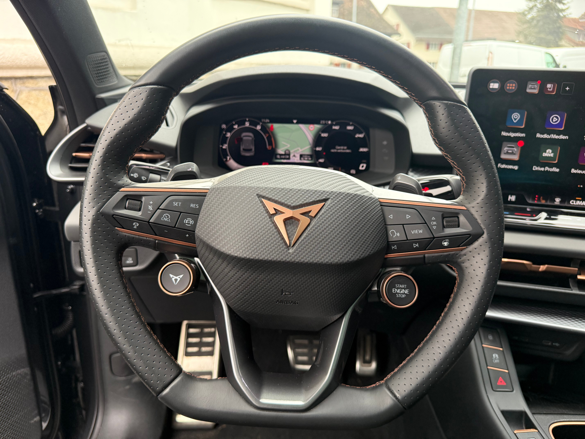 listing desktop thumbnail image 13