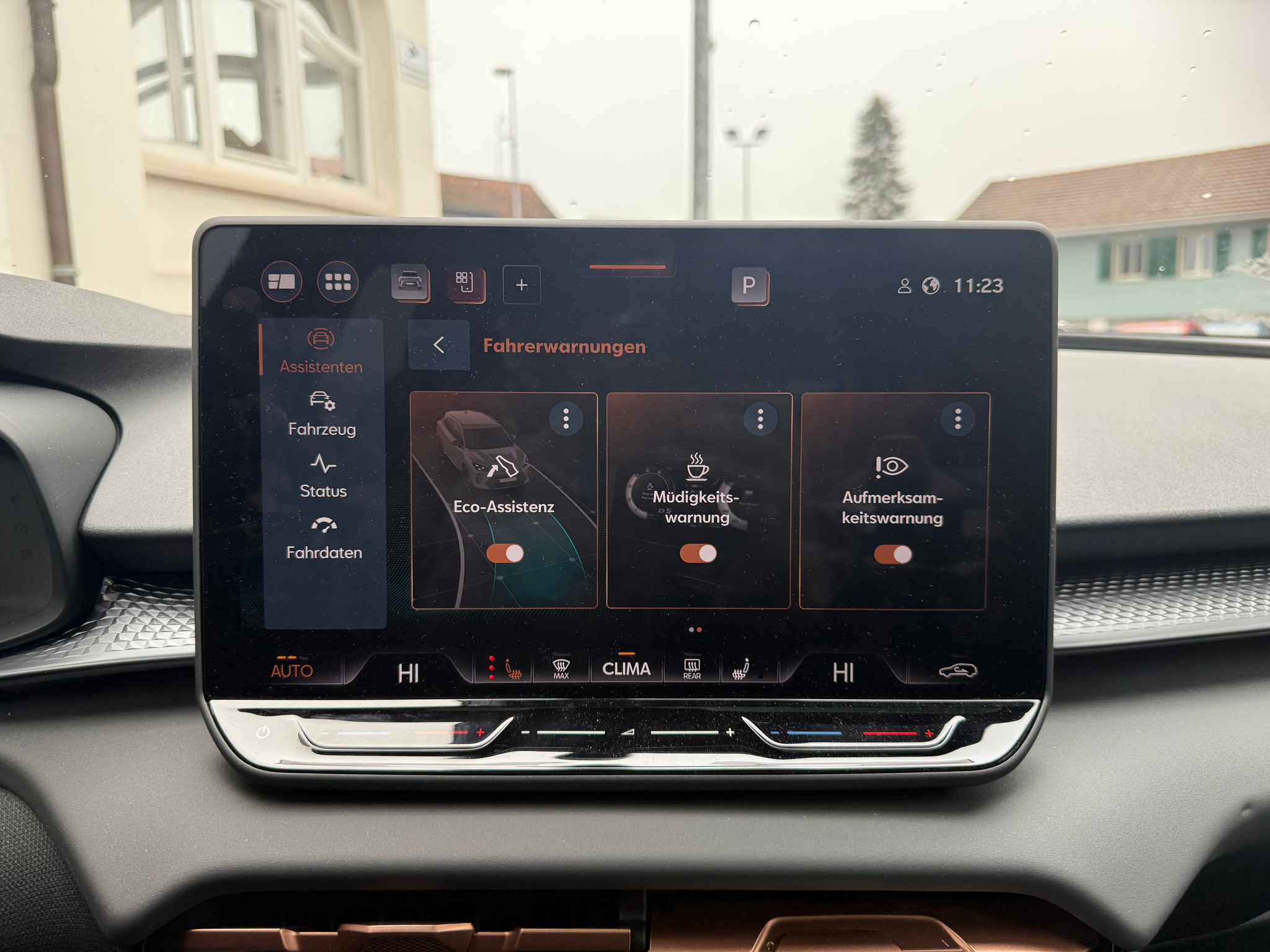 listing desktop thumbnail image 21