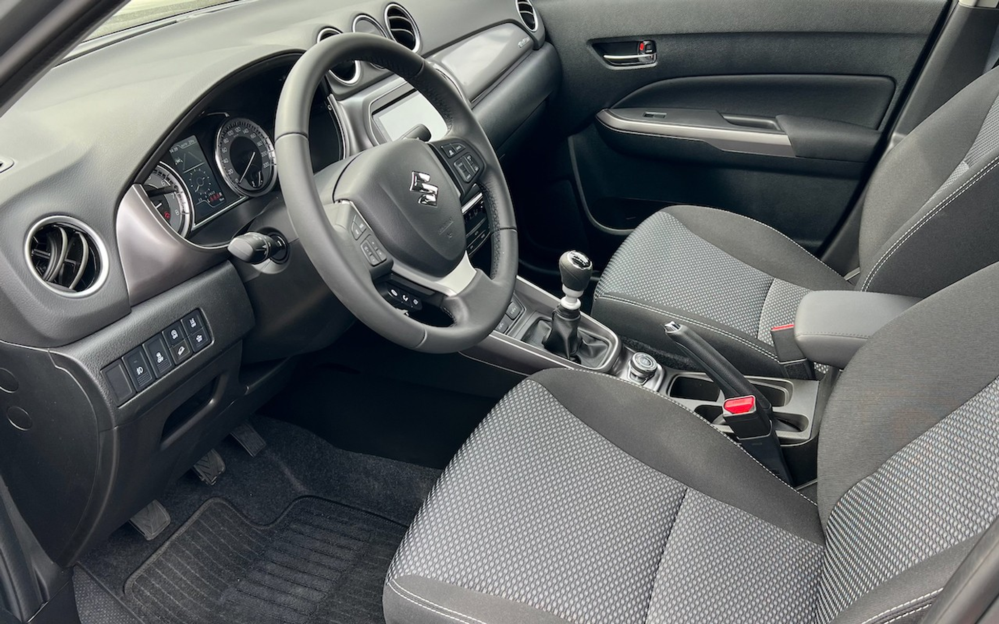 listing desktop thumbnail image 9