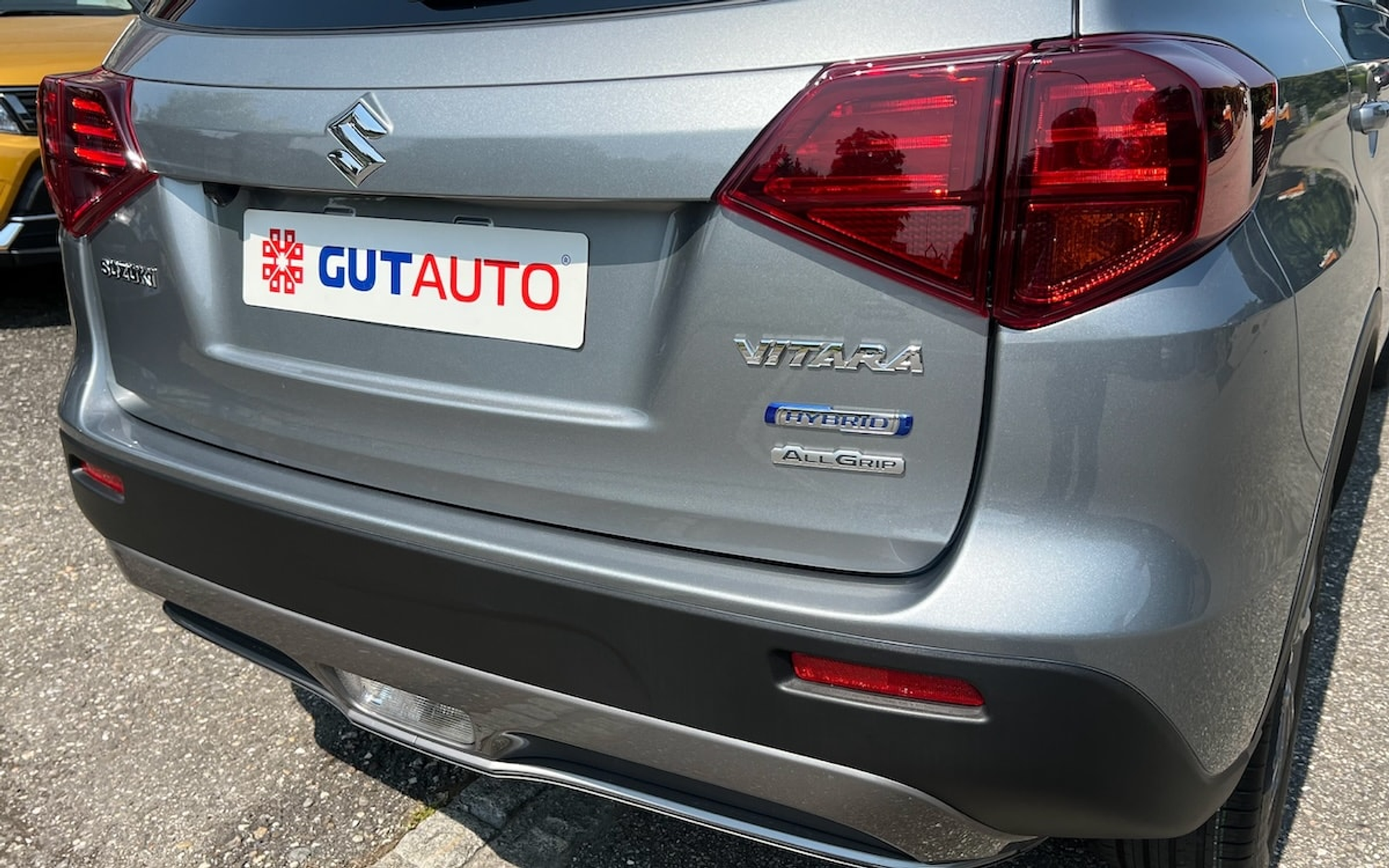 listing desktop thumbnail image 6