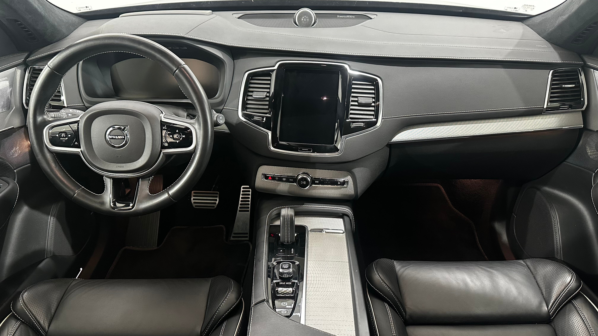 listing desktop thumbnail image 4