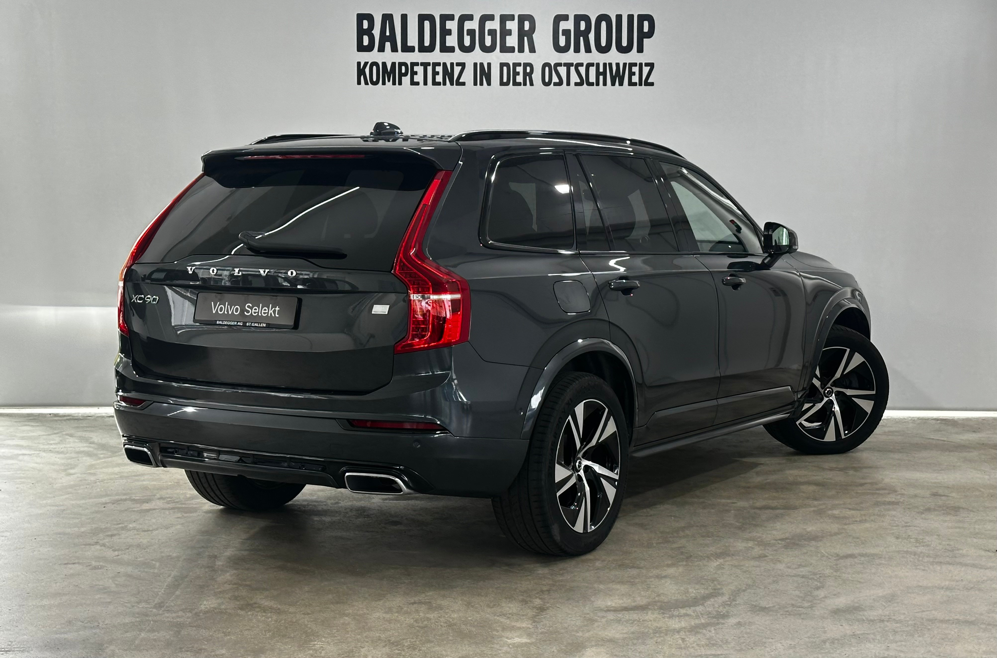 listing desktop thumbnail image 2