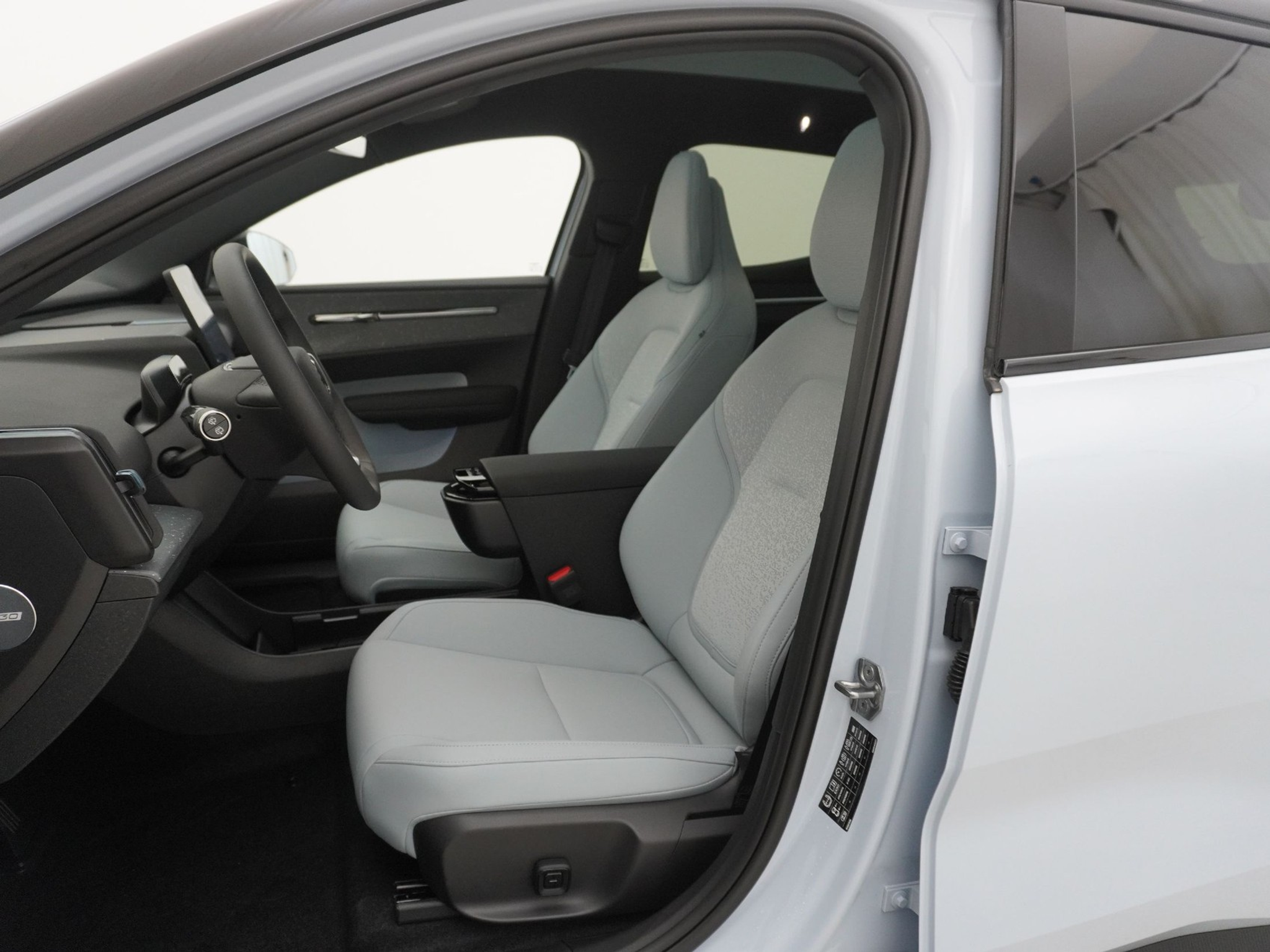 listing desktop thumbnail image 12