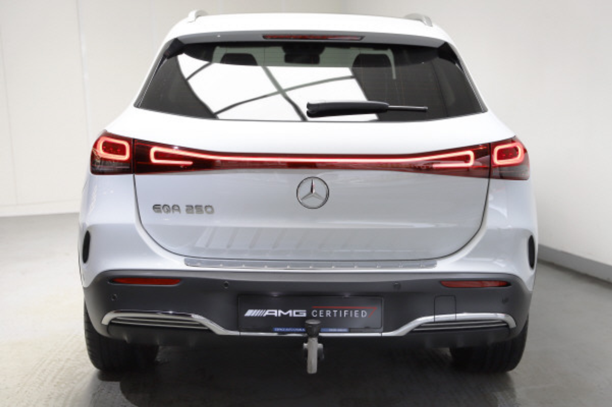 listing desktop thumbnail image 5