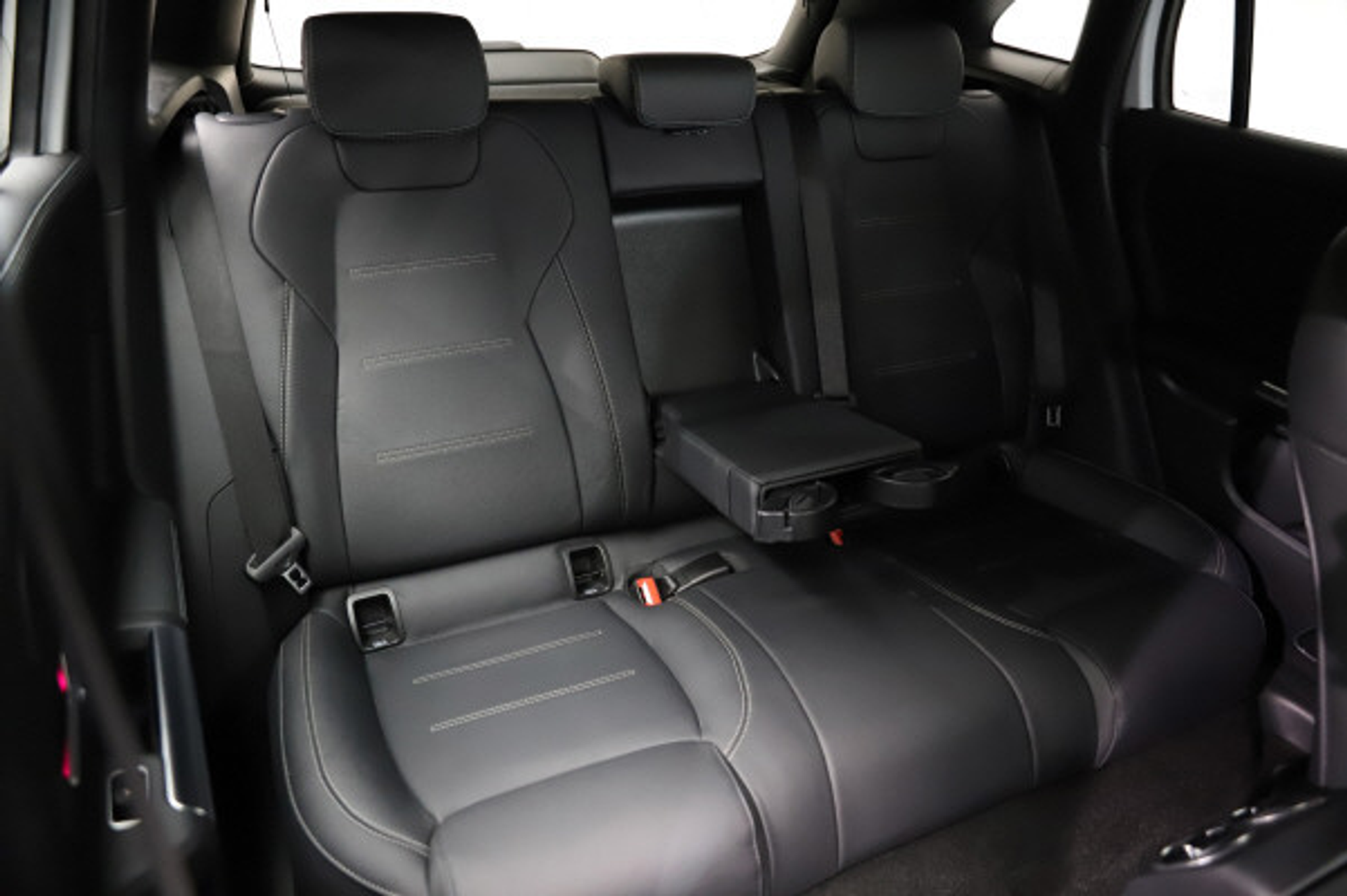 listing desktop thumbnail image 10