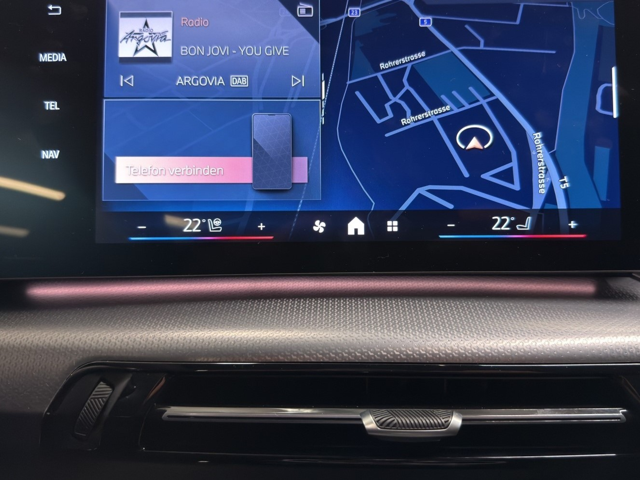 listing desktop thumbnail image 14