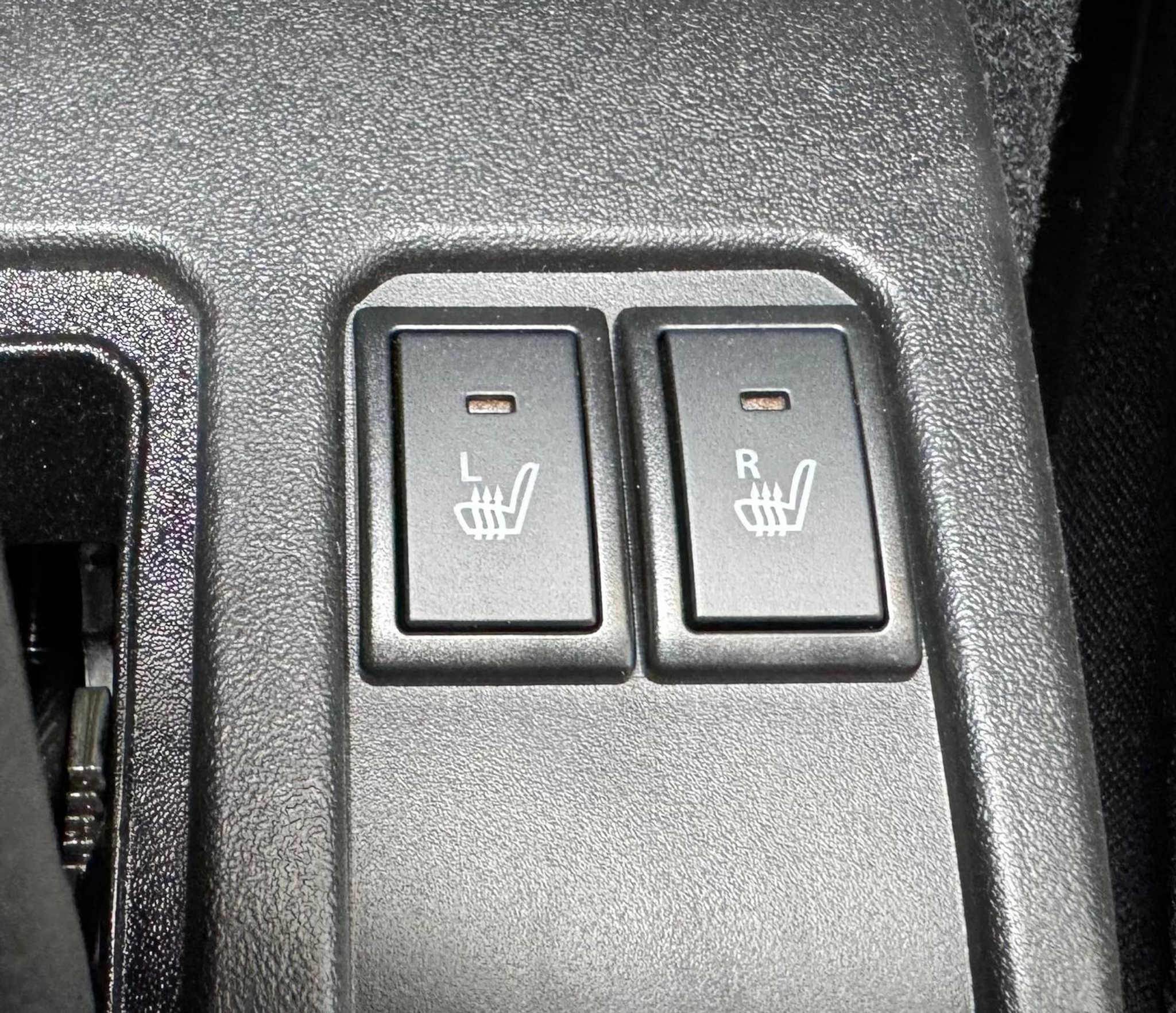 listing desktop thumbnail image 8